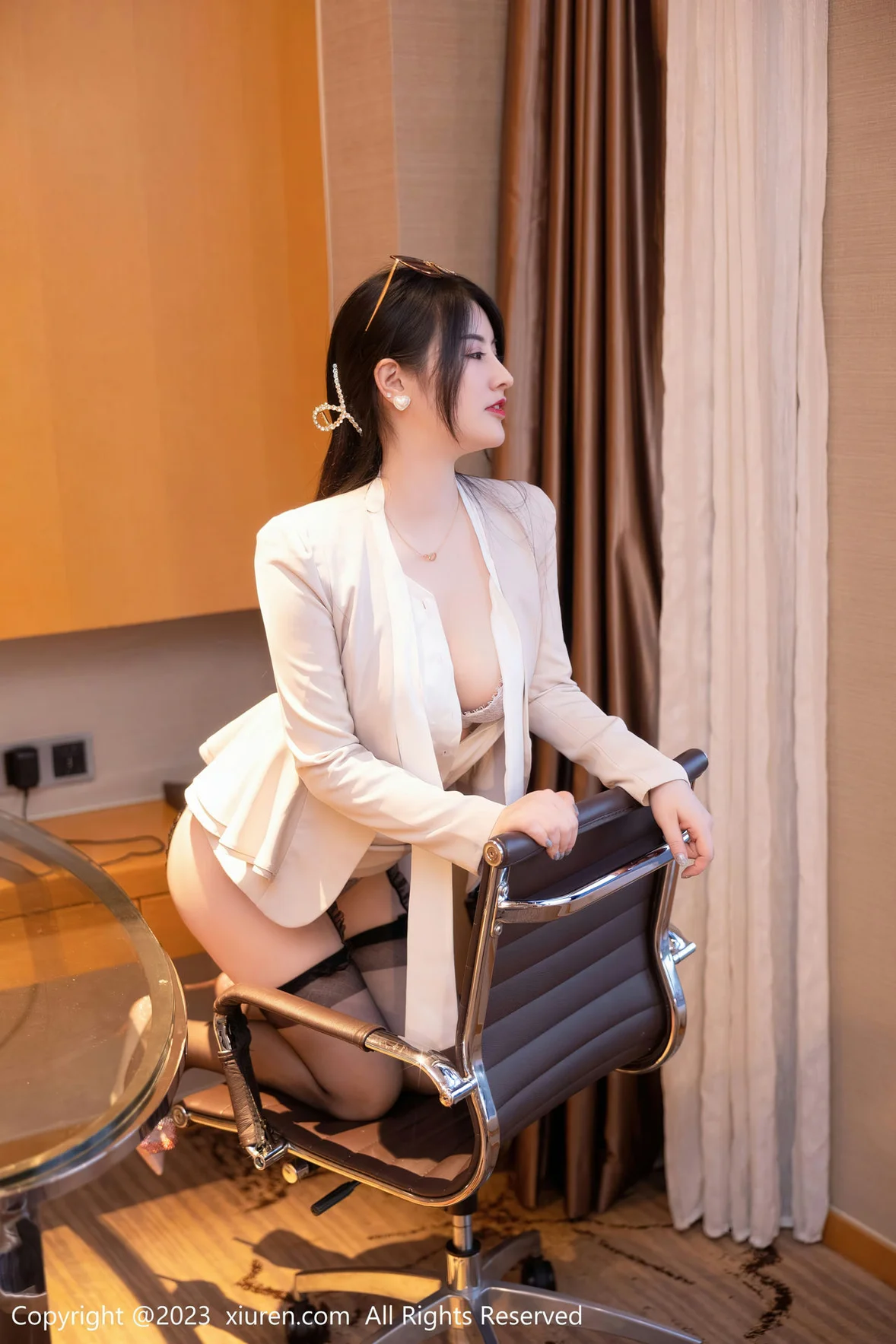  XiuRen 秀人 No.6879 诗诗kiki 魅惑黑丝性感写真 [80P]第12张