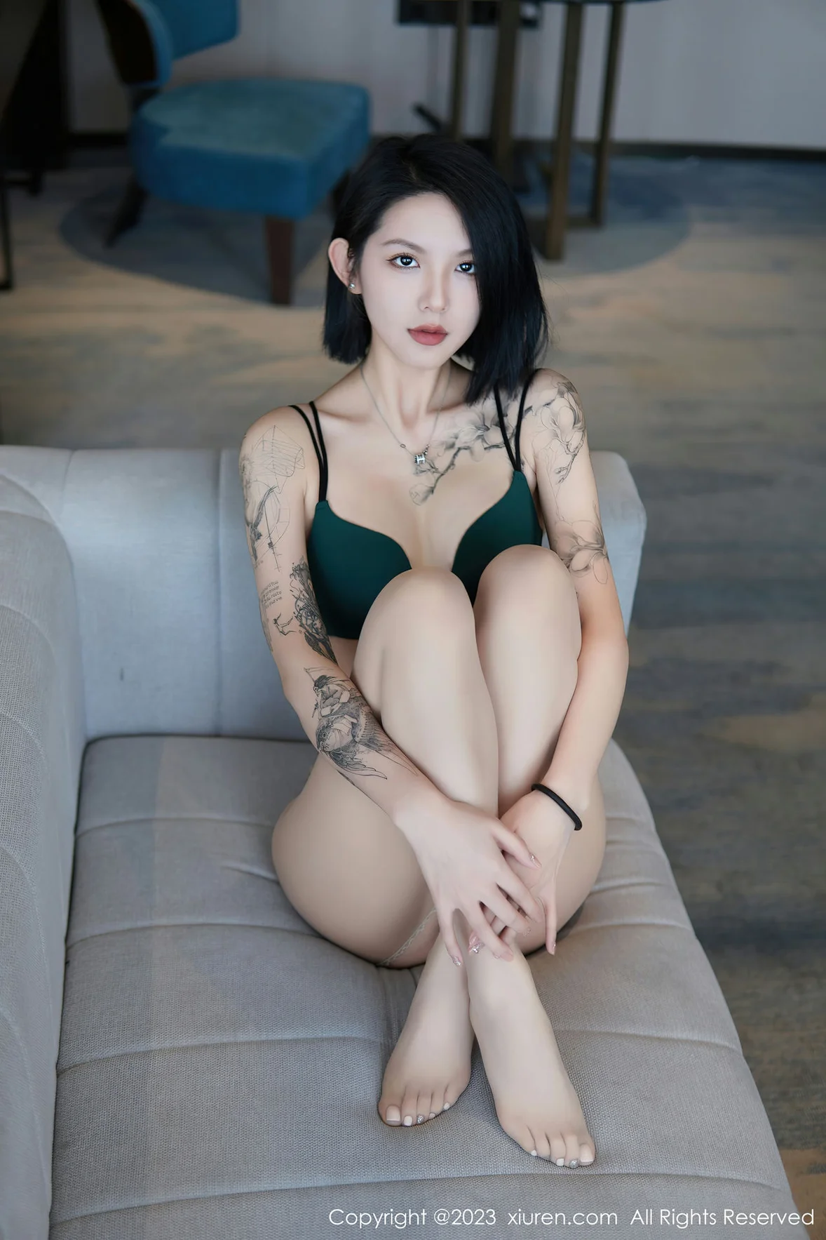  XiuRen 秀人 No.6885 乔一一 诱人原色丝袜性感写真 [75P]第20张