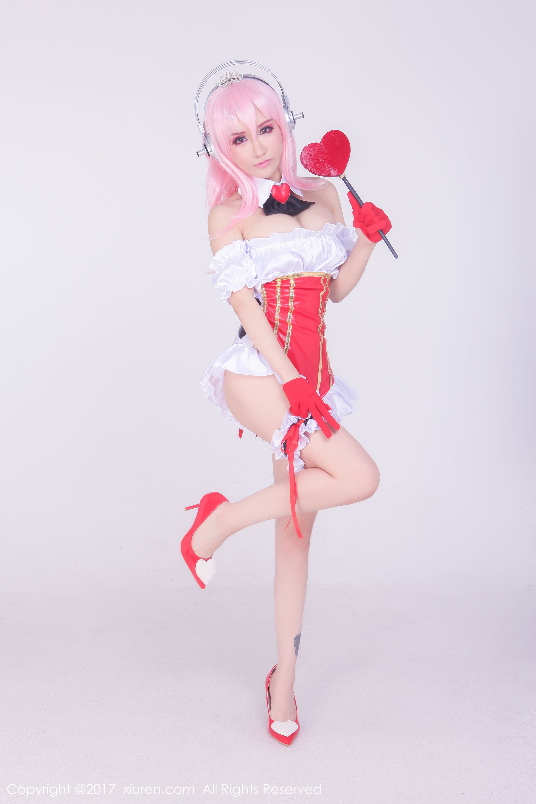  K8傲娇萌萌Vivian《COS超级索尼子+梦幻七彩裙子》 秀人网XIUREN No.722第1张