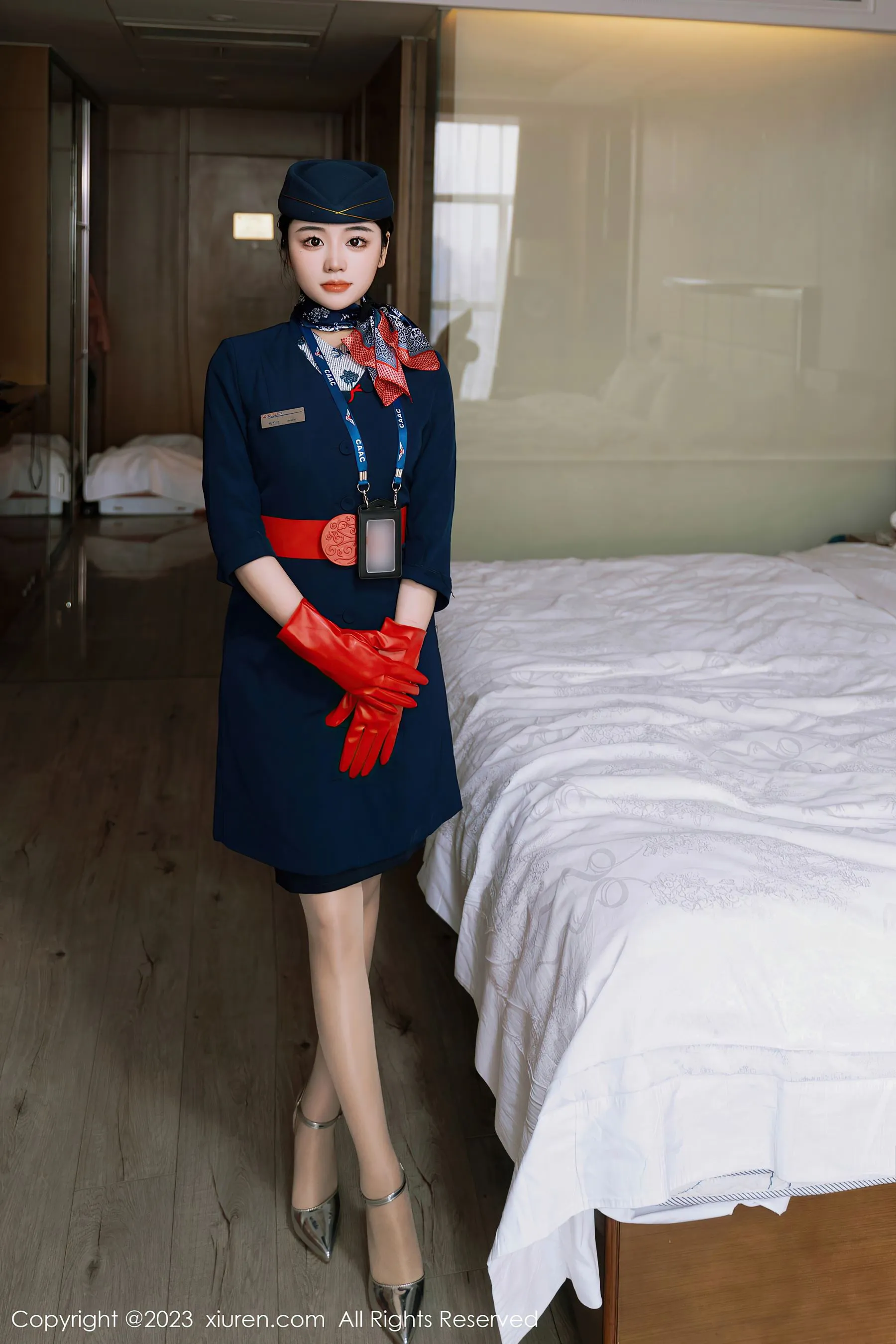  秀人网 No.6790 汐汐爱吃草莓 制服美臀第21张