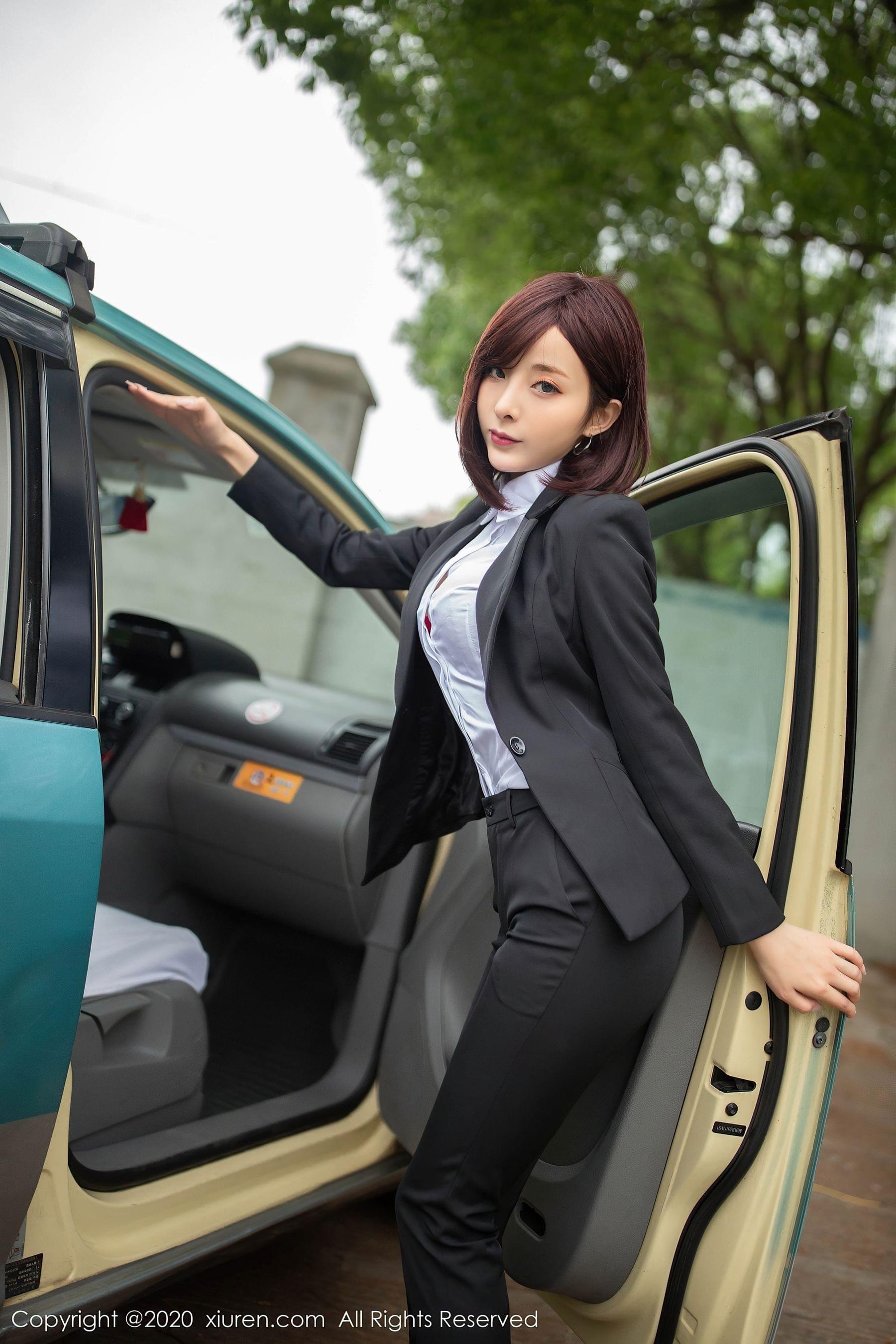  秀人XIUREN No.2322 陈小喵第10张