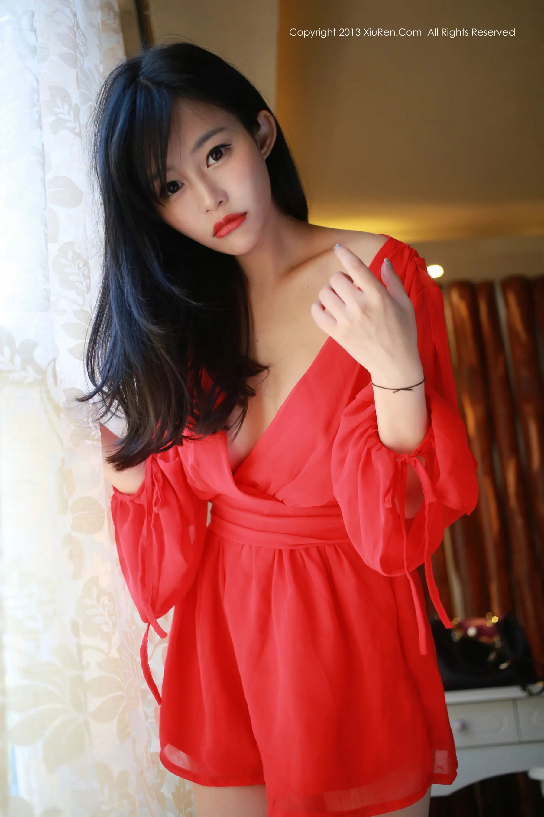  火辣模特@易欣viya 秀人网 No.007第14张