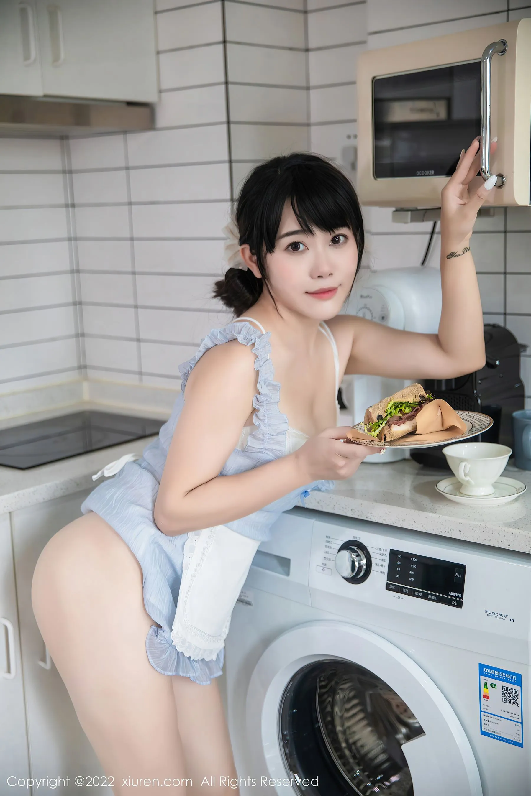  秀人网 No.5834 严利娅Yuliya 丰腴美臀第21张