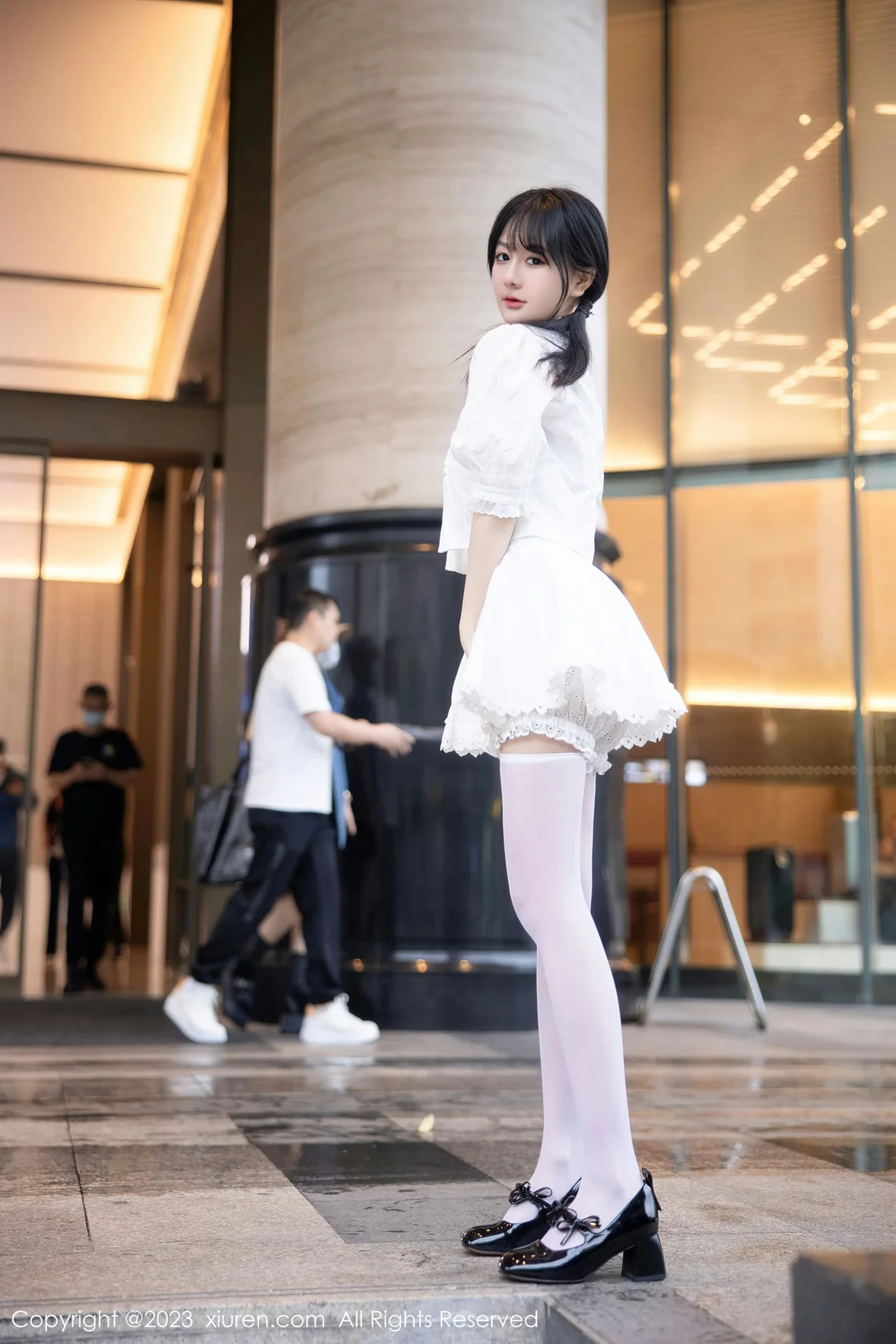  XiuRen 秀人 No.6933 幼幼 连衣短裙性感写真 [84P]第3张