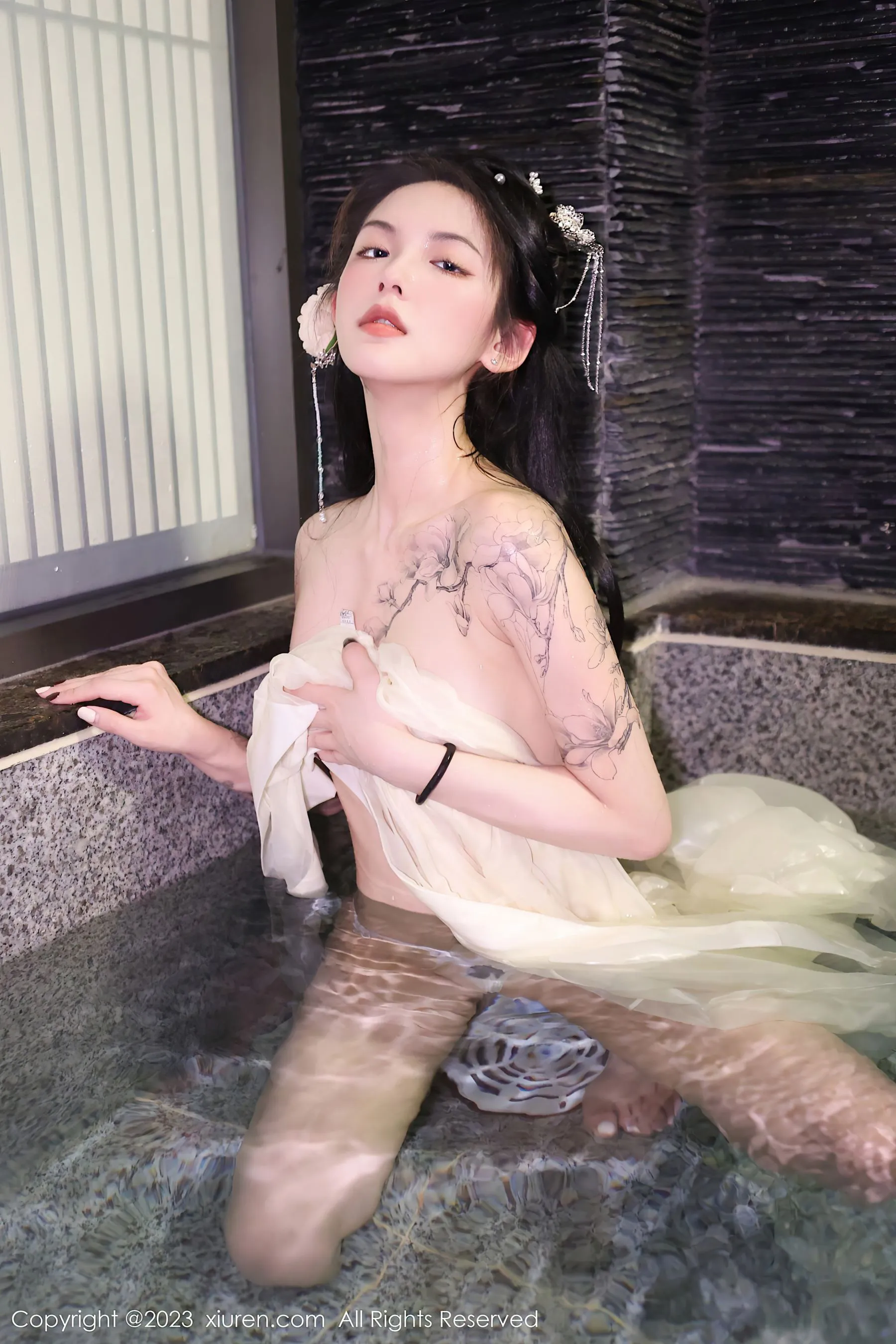  秀人网 No.6430 乔一一 古装美腿第9张