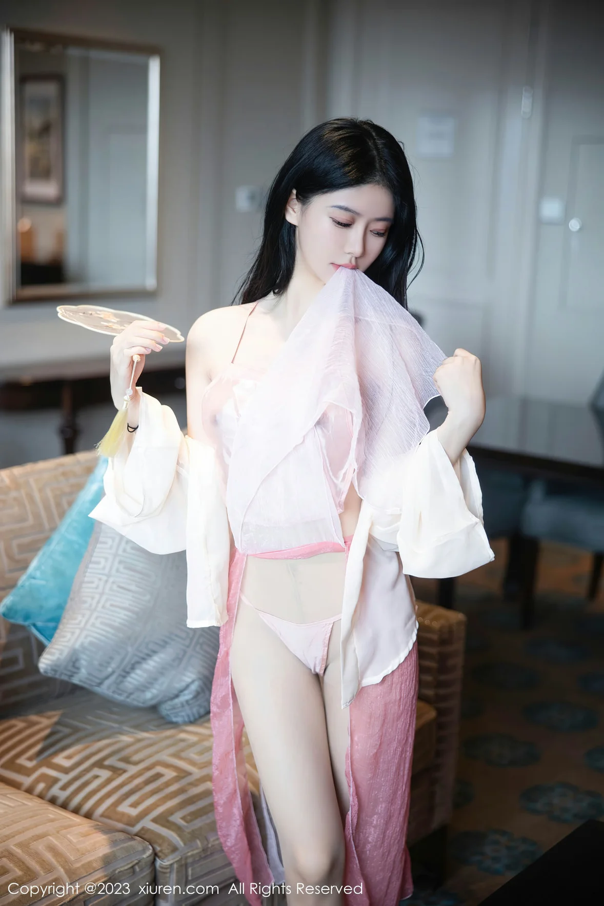  XiuRen 秀人 No.7290 幼幼 原色丝袜泰国旅拍 [89P]第4张