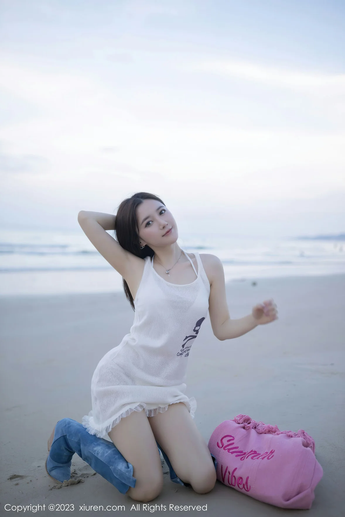  XiuRen 秀人 No.6852 鱼子酱Fish 白色比基尼巴厘岛旅拍1 [81P]第1张