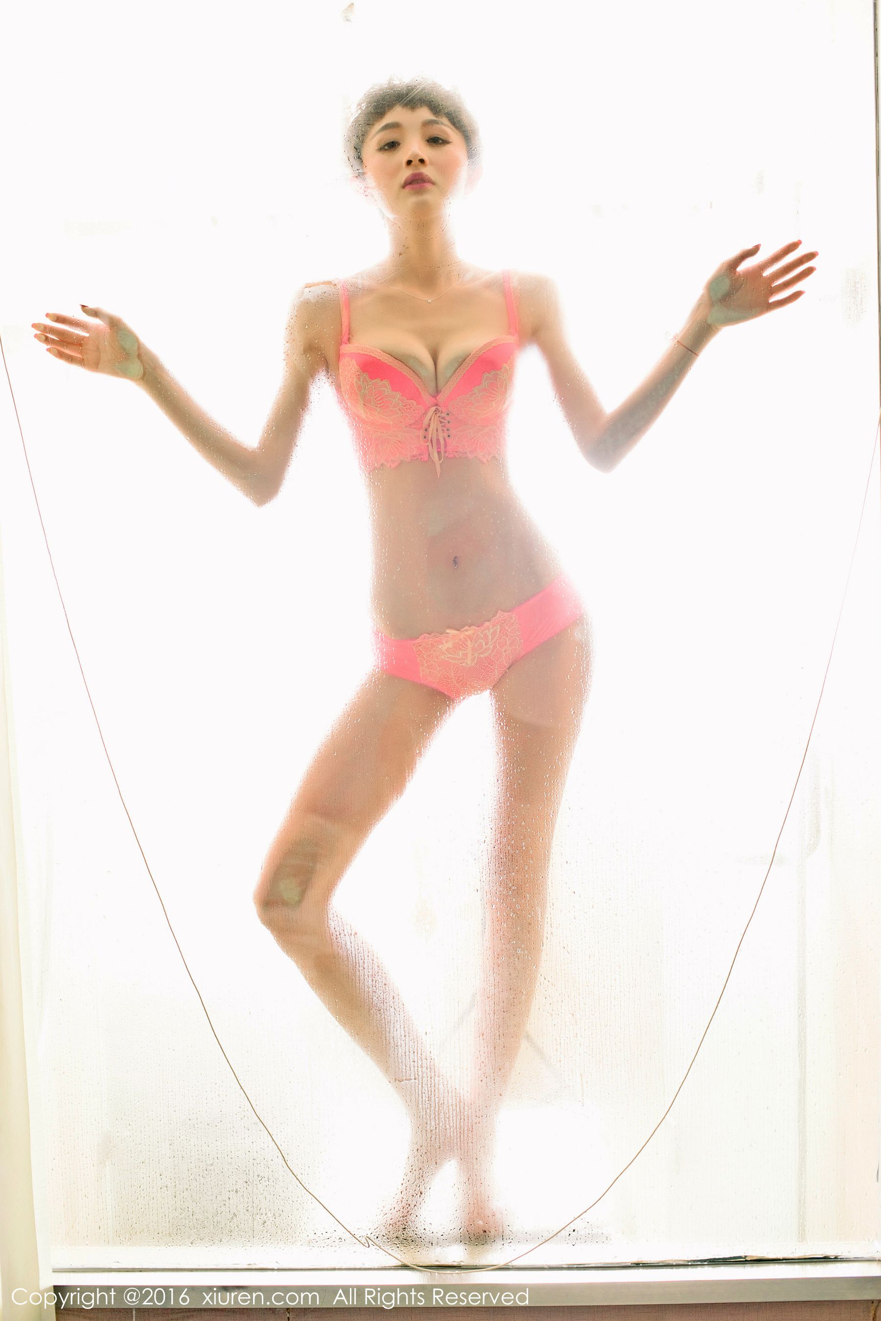  baby_kiki《真实美女空姐的休闲时光》 秀人网 No.657第16张