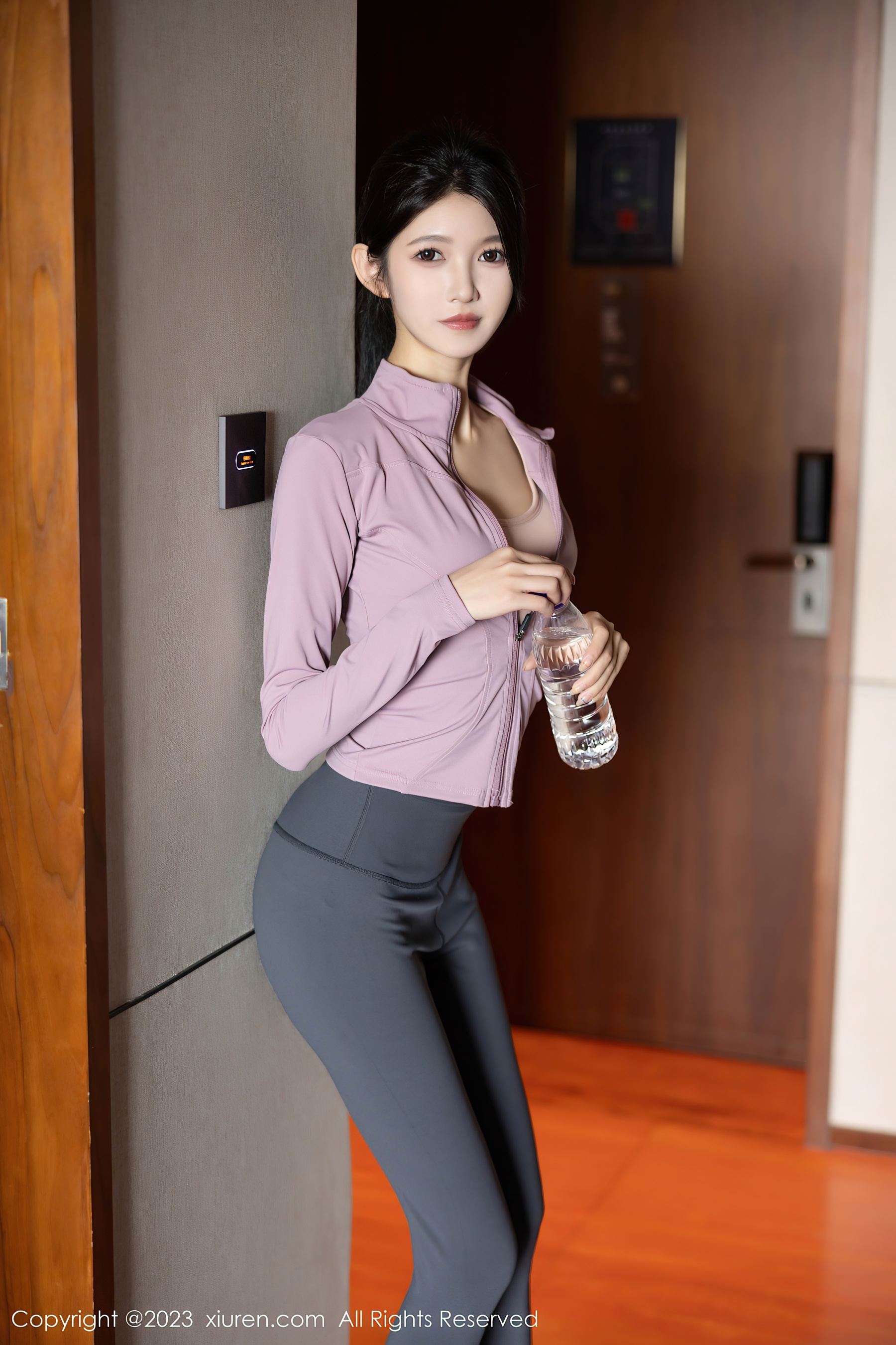  XiuRen 秀人 No.7438 程程程- 运动美腿第22张