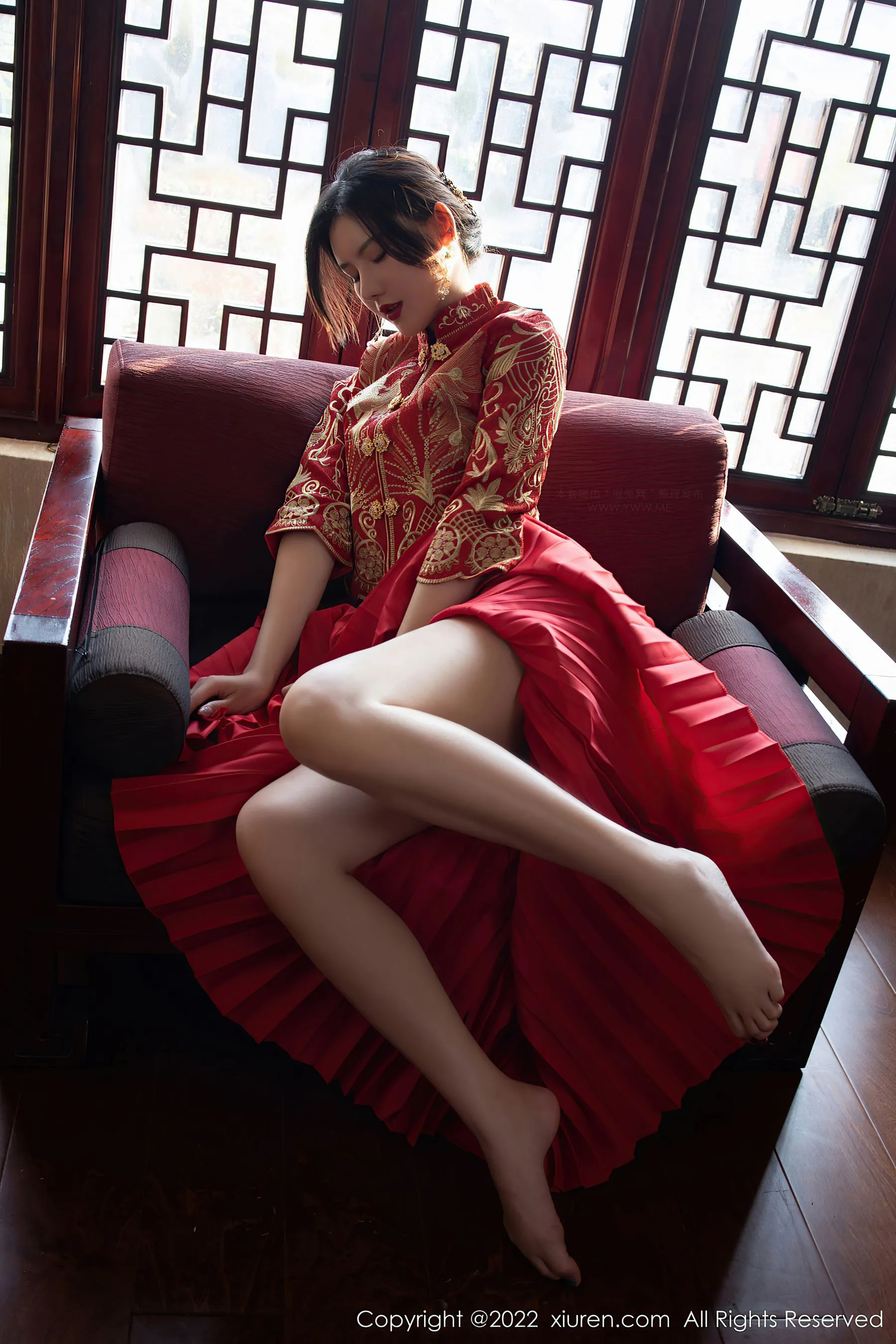 秀人网 No.5319 就是阿朱啊第5张