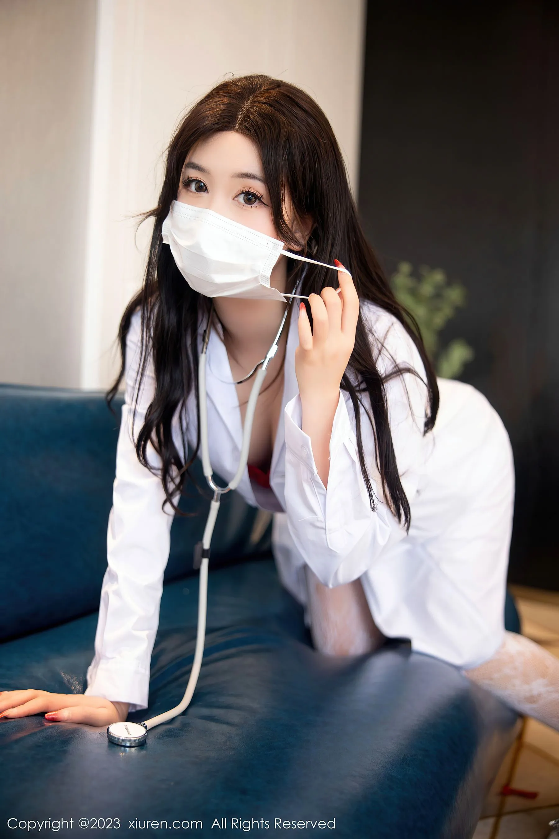  秀人网 No.6130 江真真 护士服美臀第33张