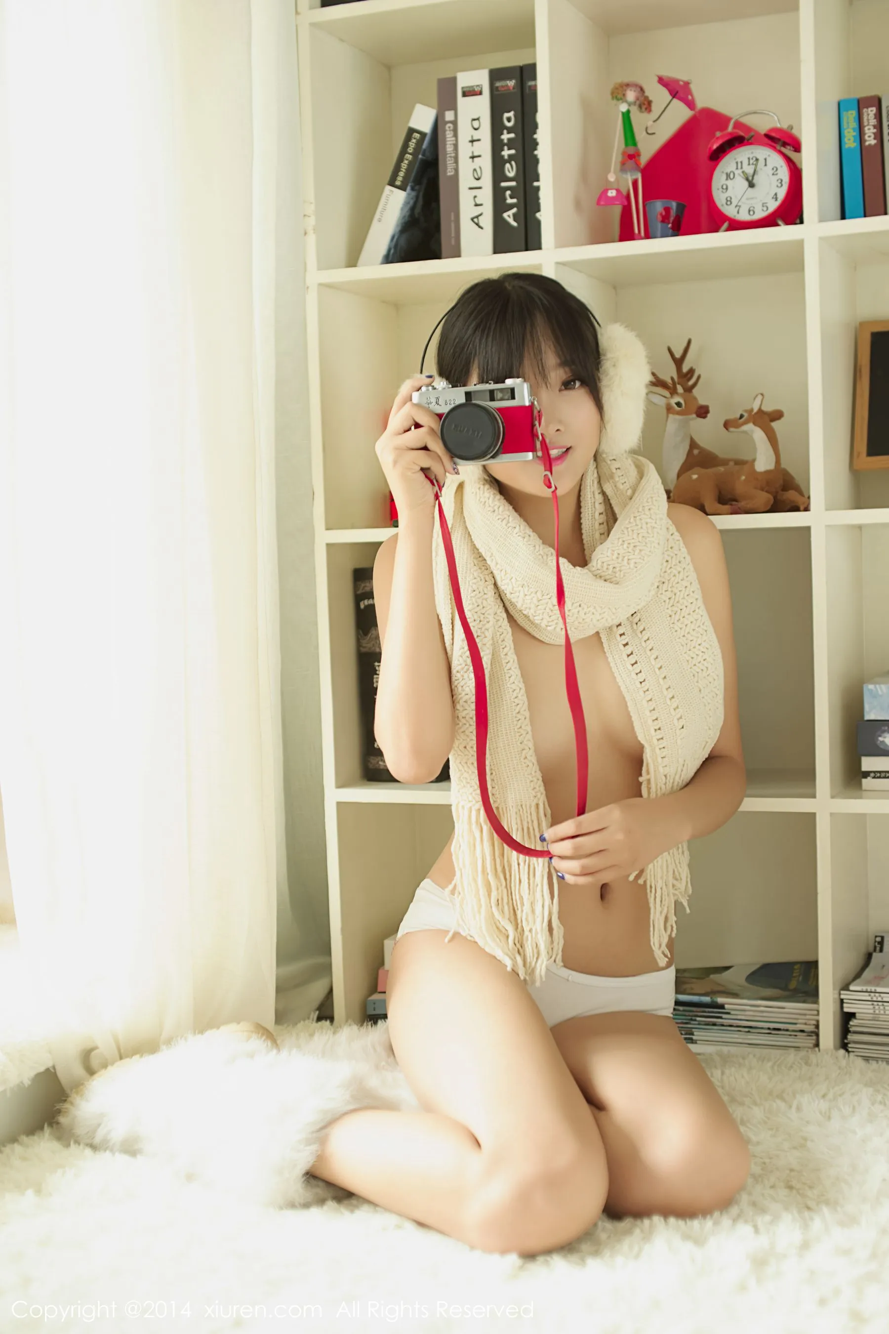  静颜宁《可爱居家少女》 秀人网 No.217第4张