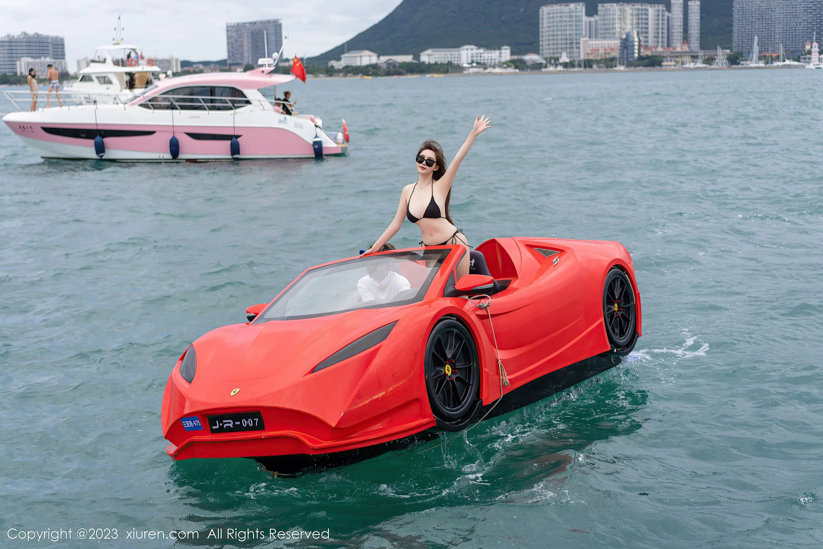  秀人网 No.6769 Carol周妍希 丰腴美臀第26张