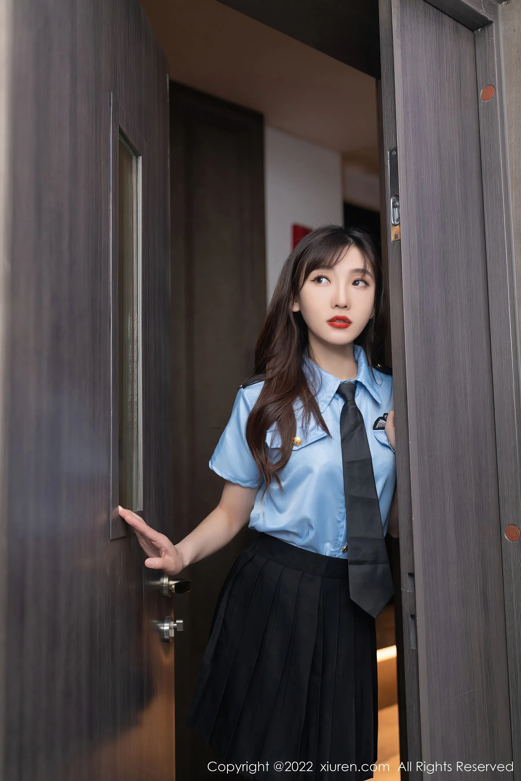  秀人网 No.5461 陆萱萱 制服美腿第21张