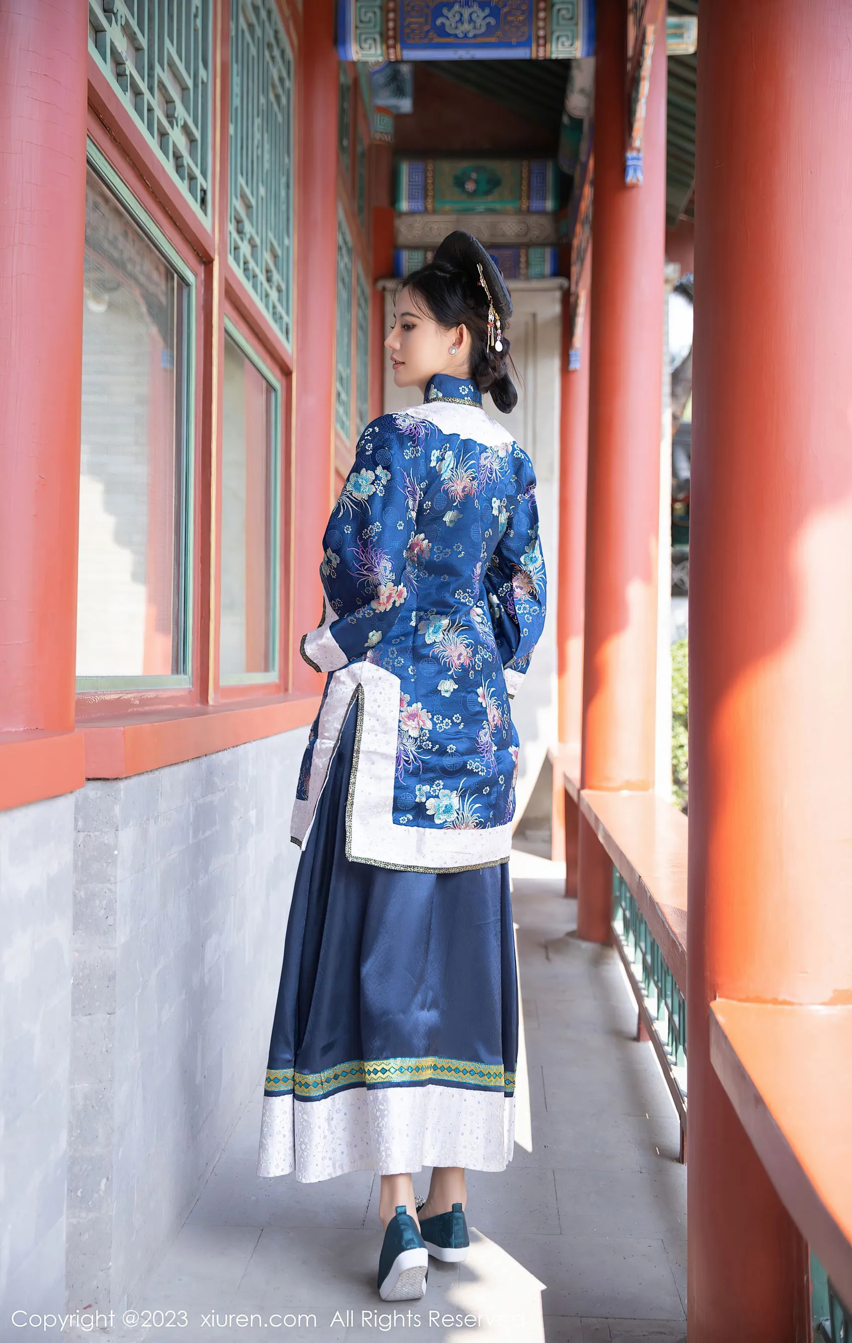 秀人网 No.6398 就是阿朱啊第22张