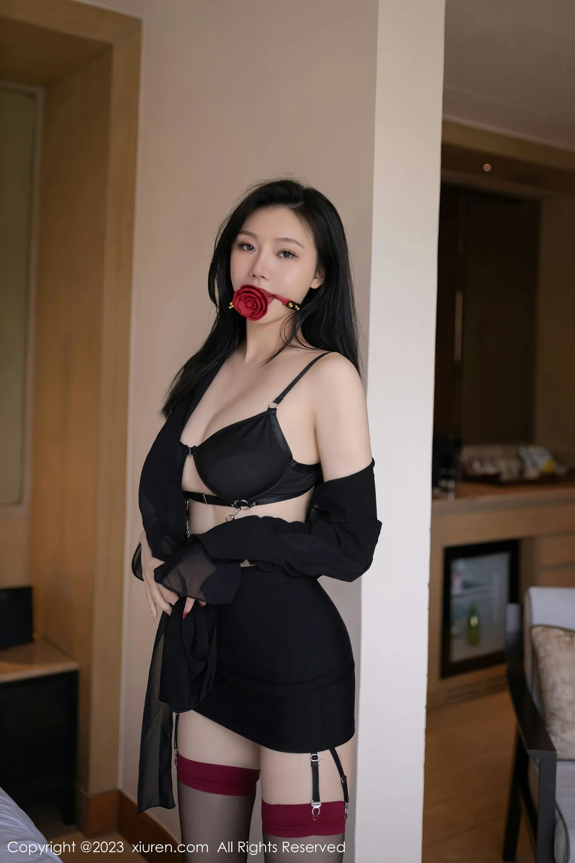  XiuRen 秀人 No.6867 安然anran 魅惑黑丝性感写真 [81P]第9张