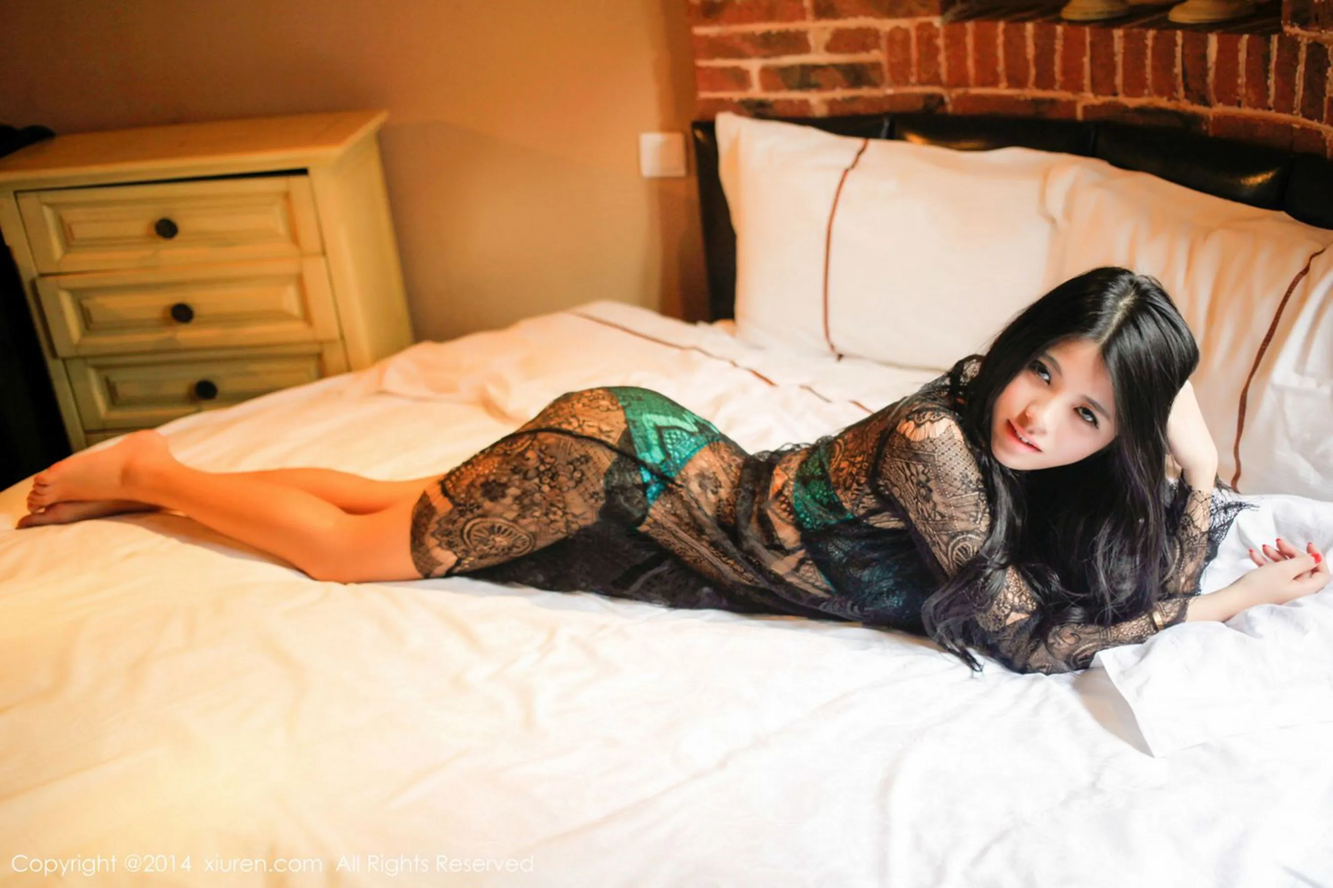 欧阳妮娜娜《透视蕾丝系列》 秀人网 No.265第26张