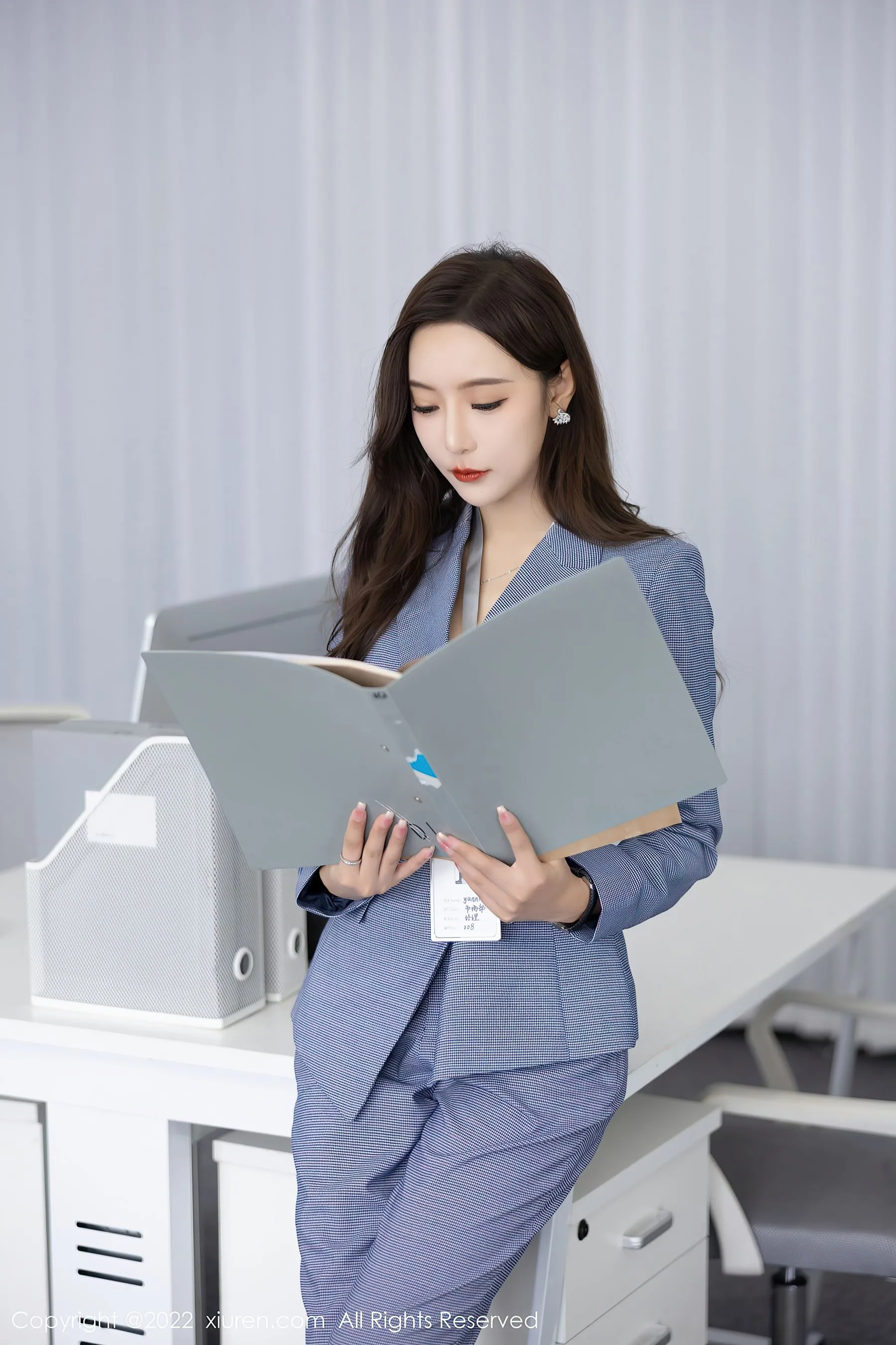  秀人网 No.5629 王馨瑶yanni Ol职业装第18张