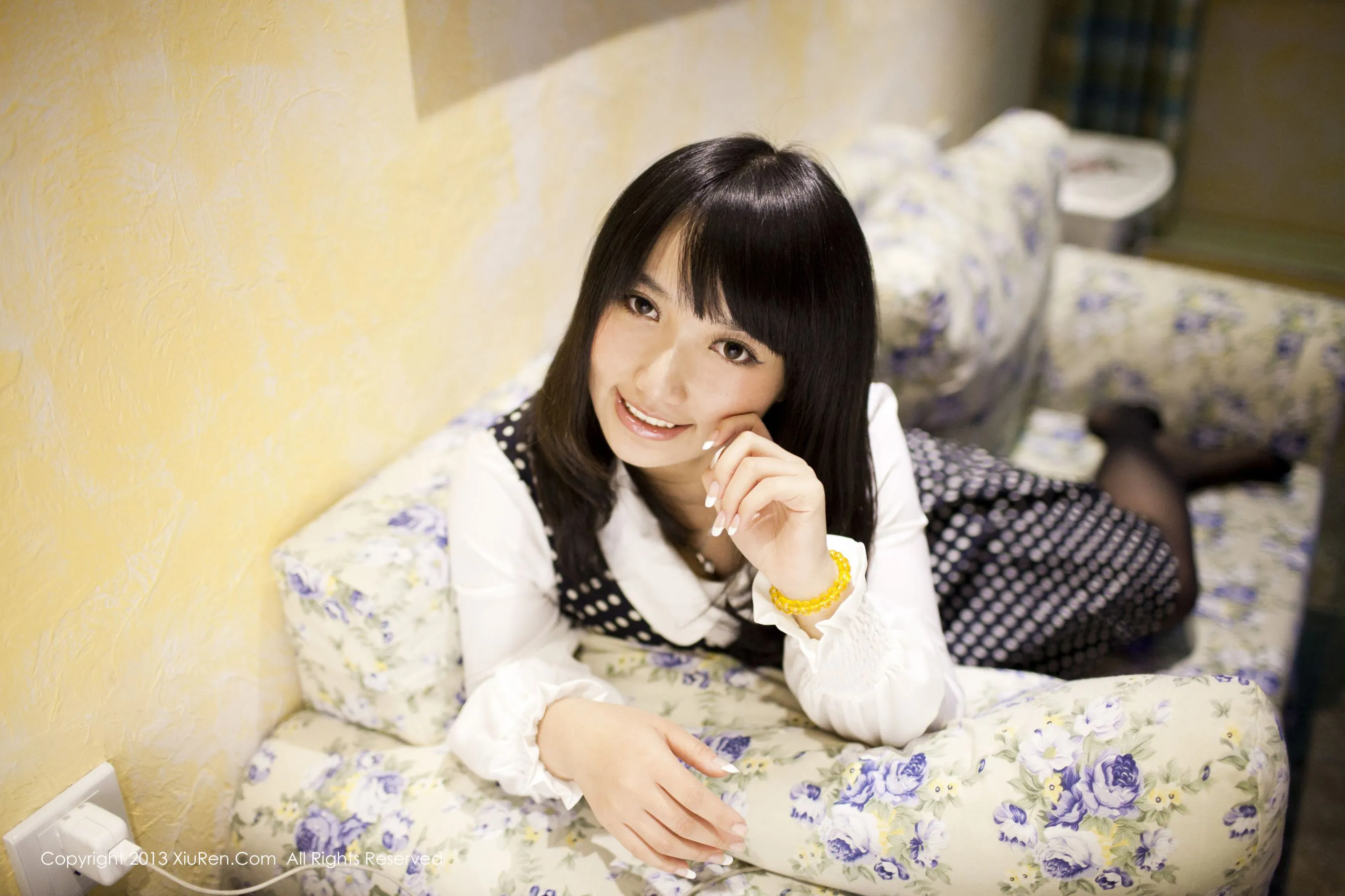  默漠无荢 小清新合集 秀人网 No.053第5张