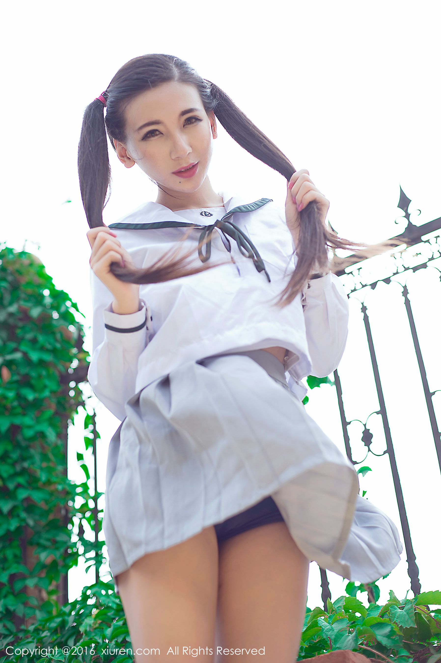  赵颖《爆乳细腰小女生的极度诱惑》 秀人网 No.603第16张