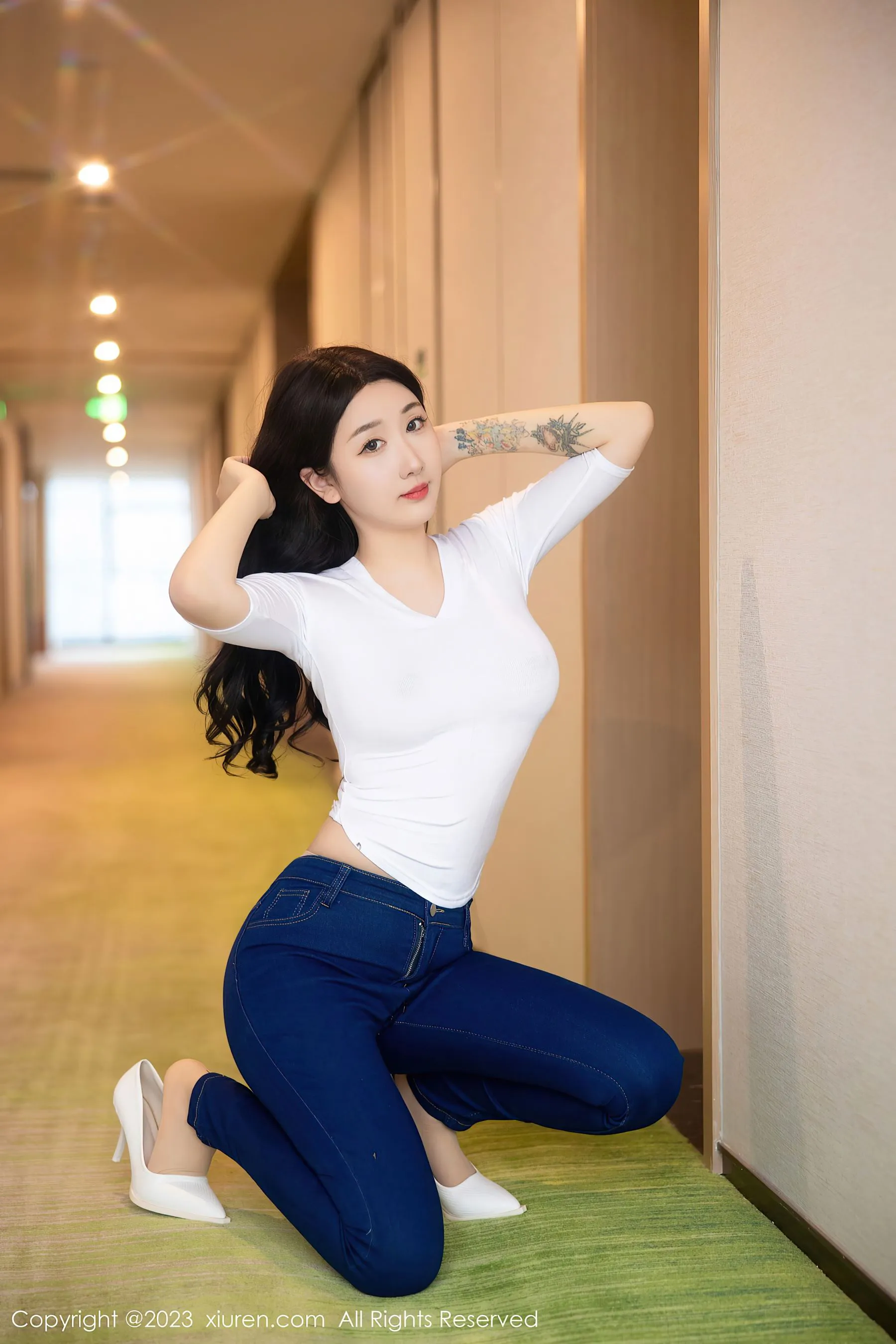 秀人网 No.6570 江真真 牛仔裤美臀第16张