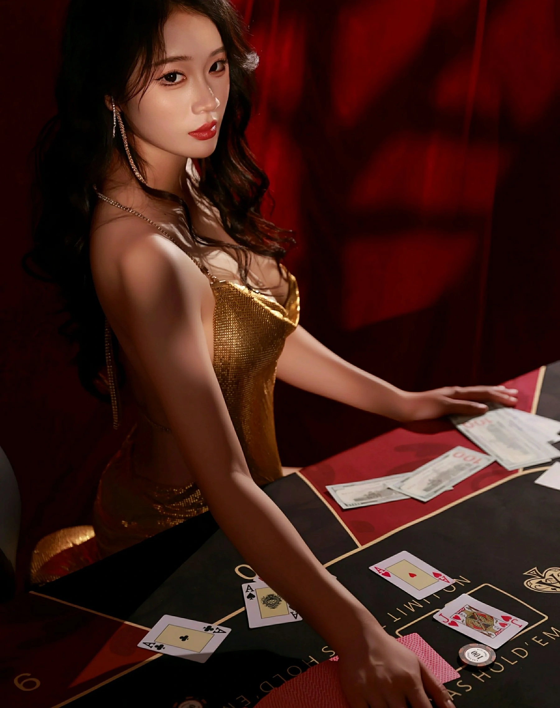  秀人网 No.10681 南乔 [70P]第2张