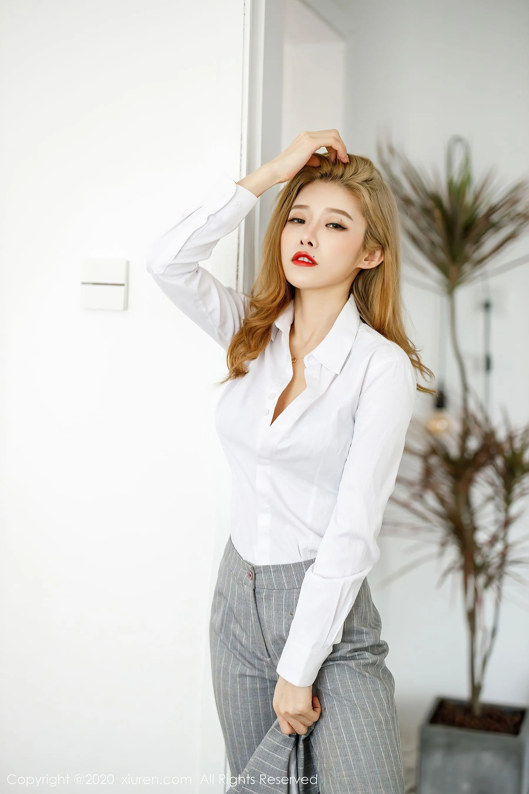  秀人 No.2439 luvian本能第18张