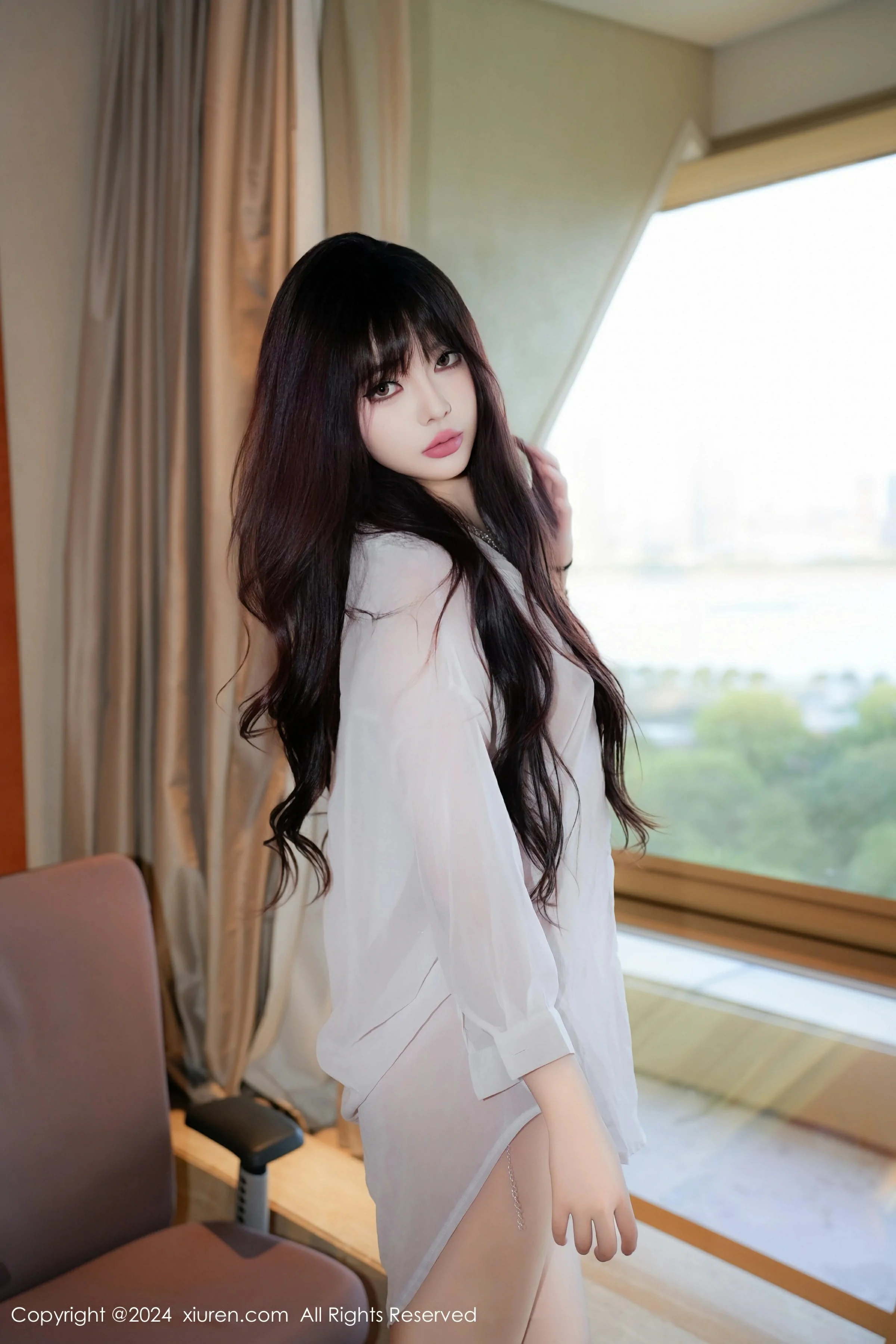  XiuRen 秀人 No.9002 酒精阿姨 [77P]第1张