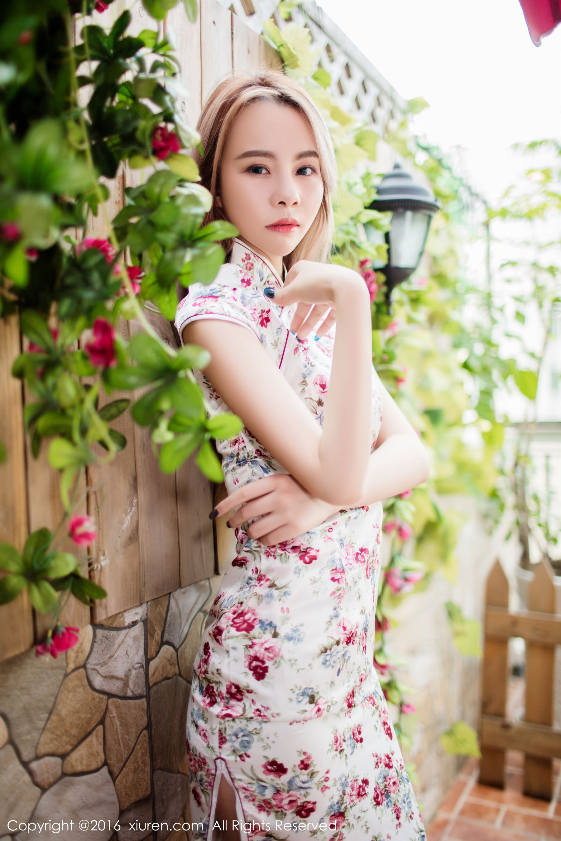 妩媚美女@虞姬儿《道不尽的性感与温柔》 秀人网 No.658第2张