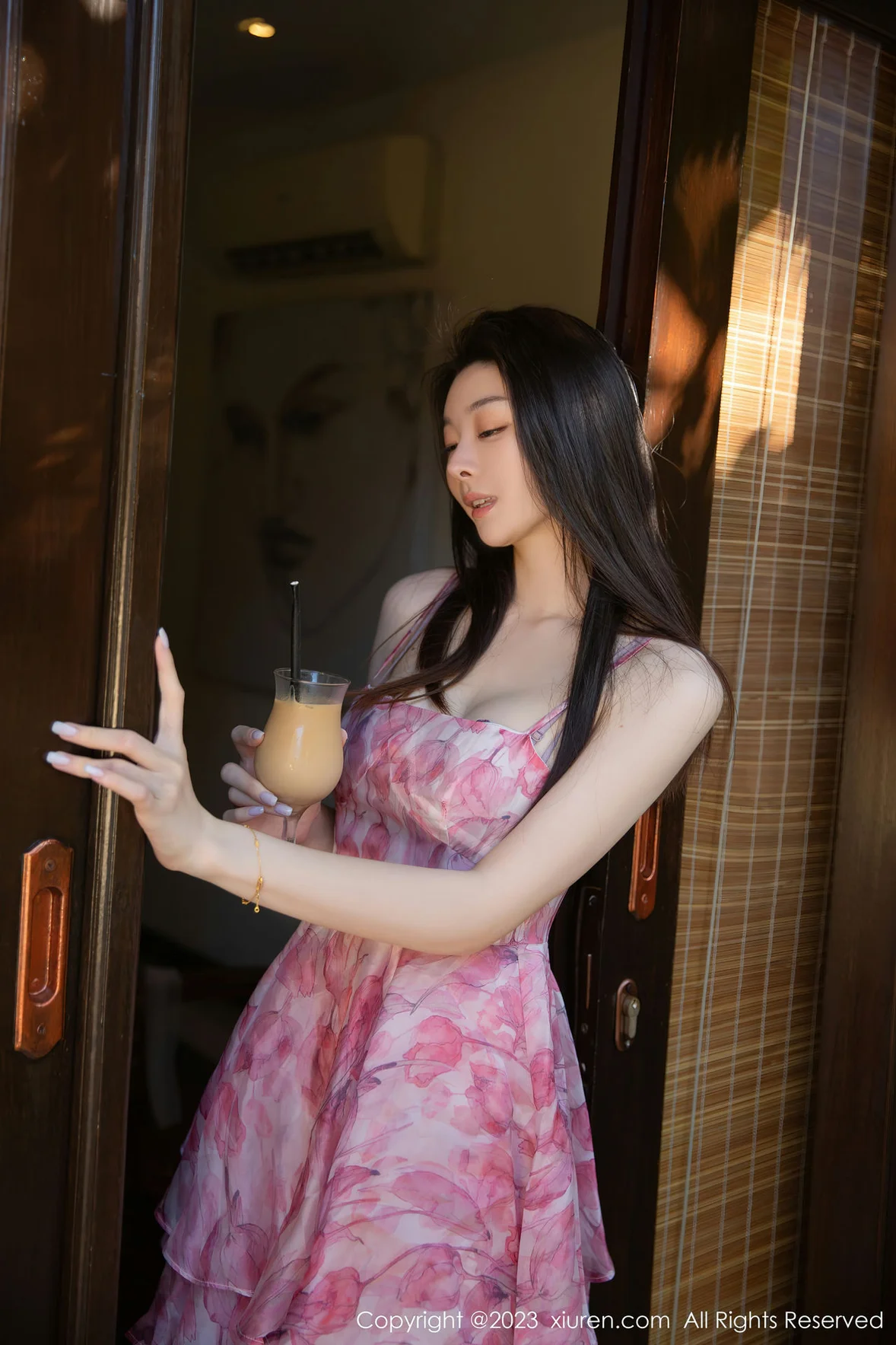  XiuRen 秀人 No.7006 是小逗逗 原色丝袜巴厘岛旅拍 [81P]第5张