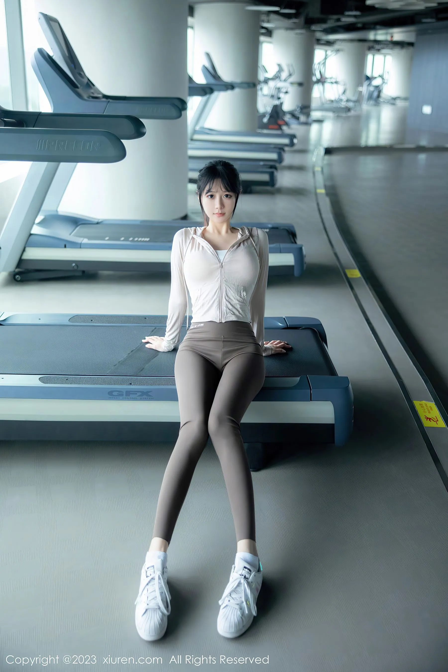  秀人网 No.6683 幼幼 健身美腿第4张