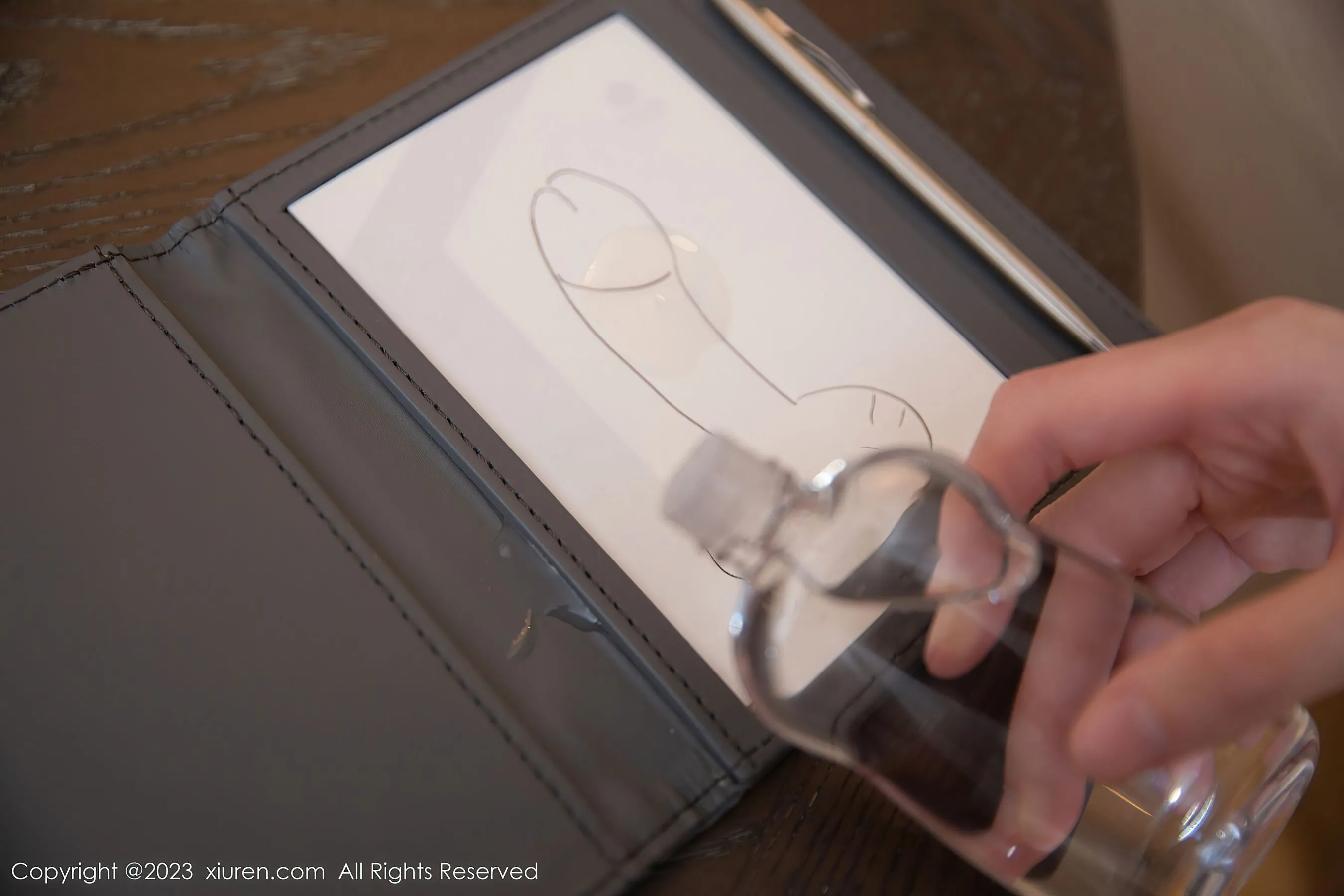  秀人网 No.6680 是小逗逗 丝袜美腿第3张