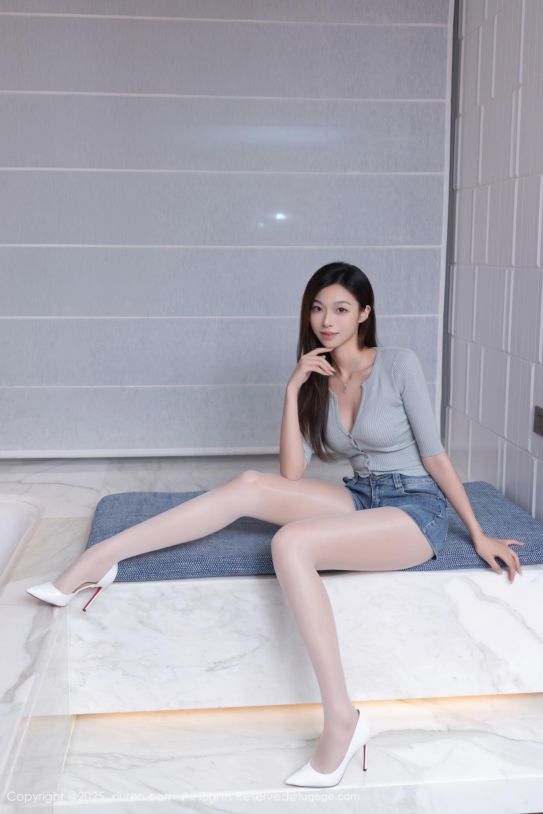  秀人网 kiki柚柚 No.10881 [80P]第1张