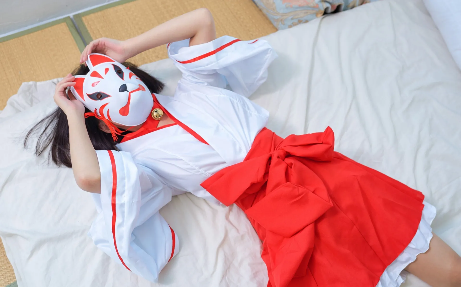 XIUREN秀人网 No.1702 模特_卿卿第1张