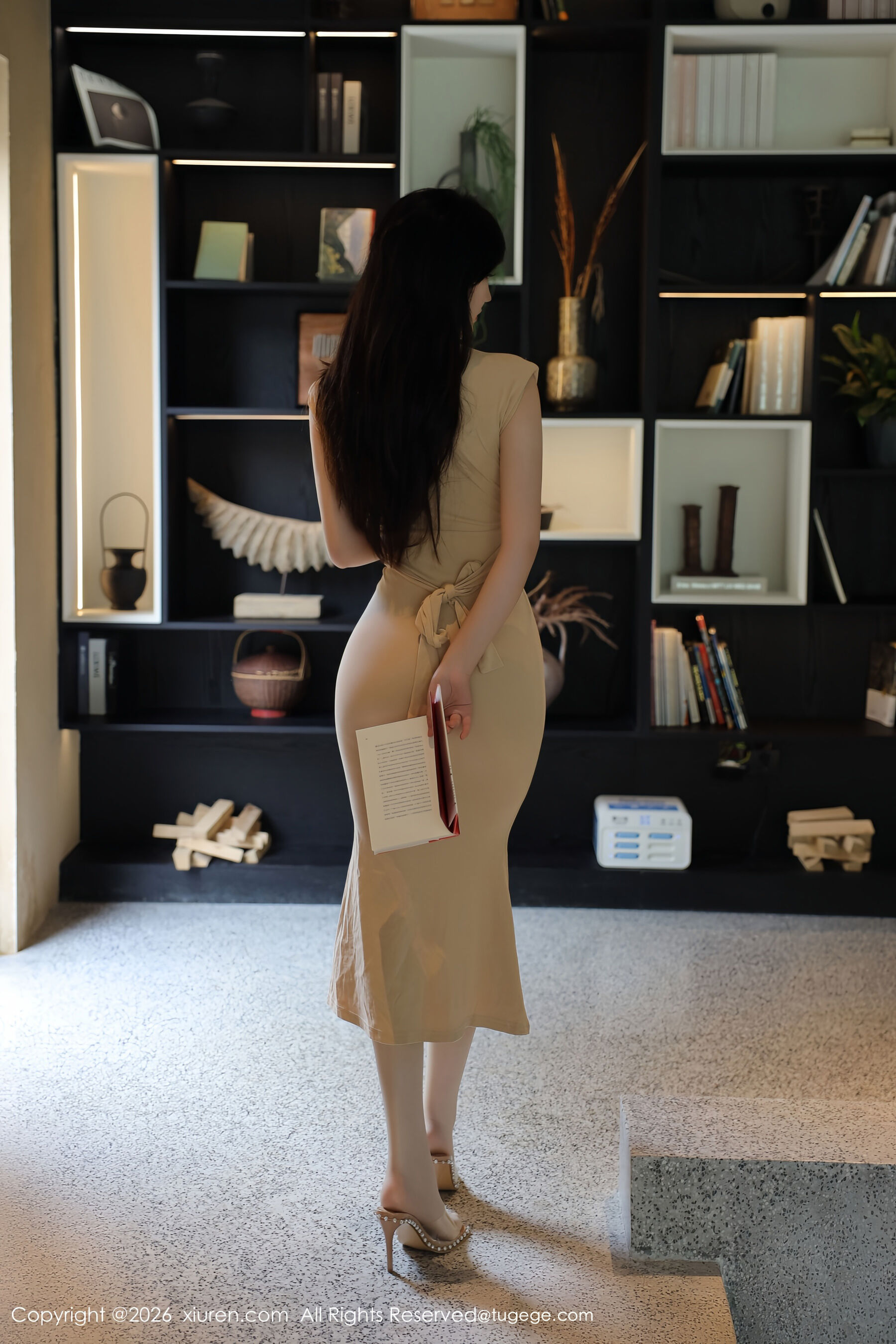  秀人网 奶思兔 Vol.11288 [71P]第4张