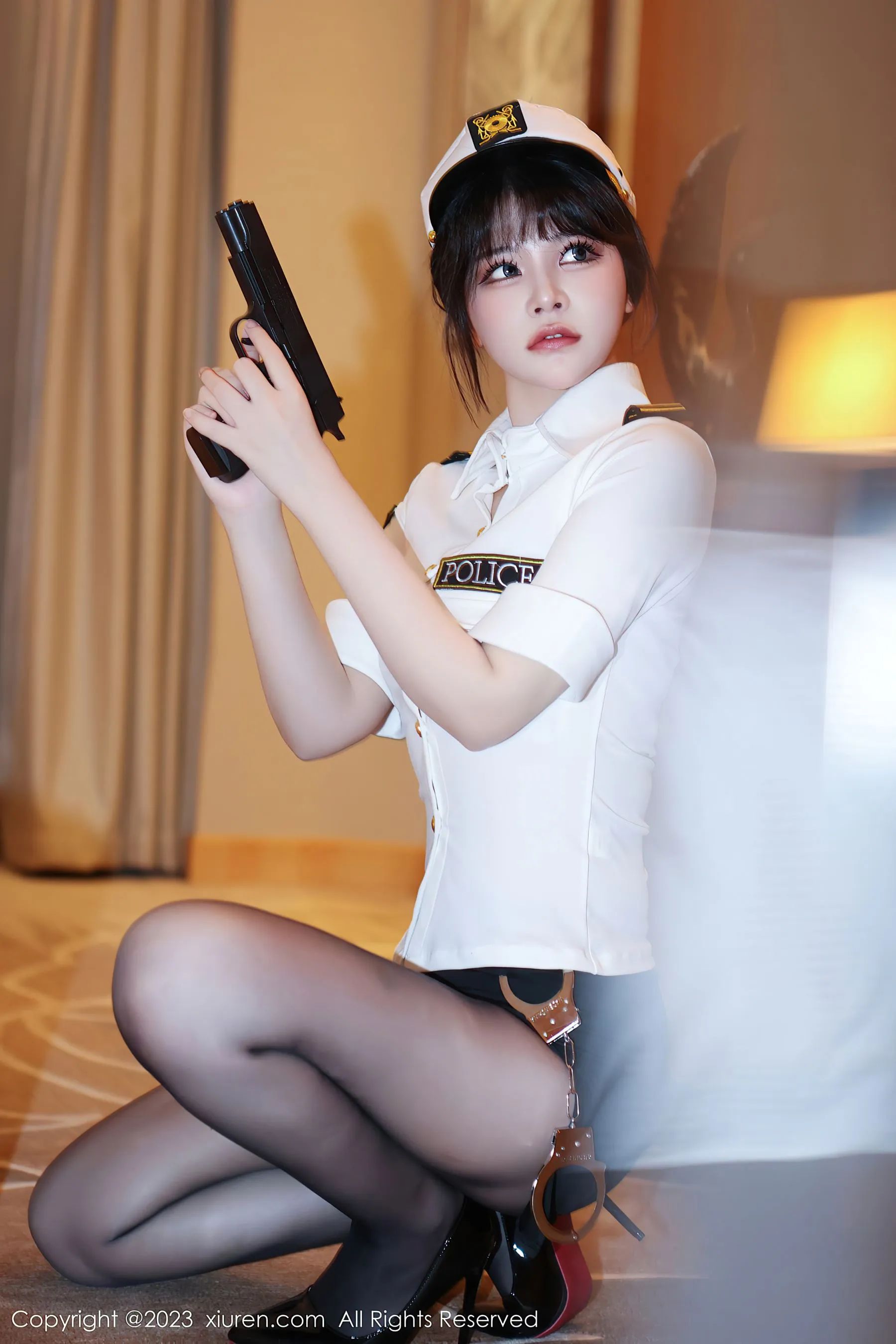  秀人网 No.6328 桃桃子_ 制服短裙第27张