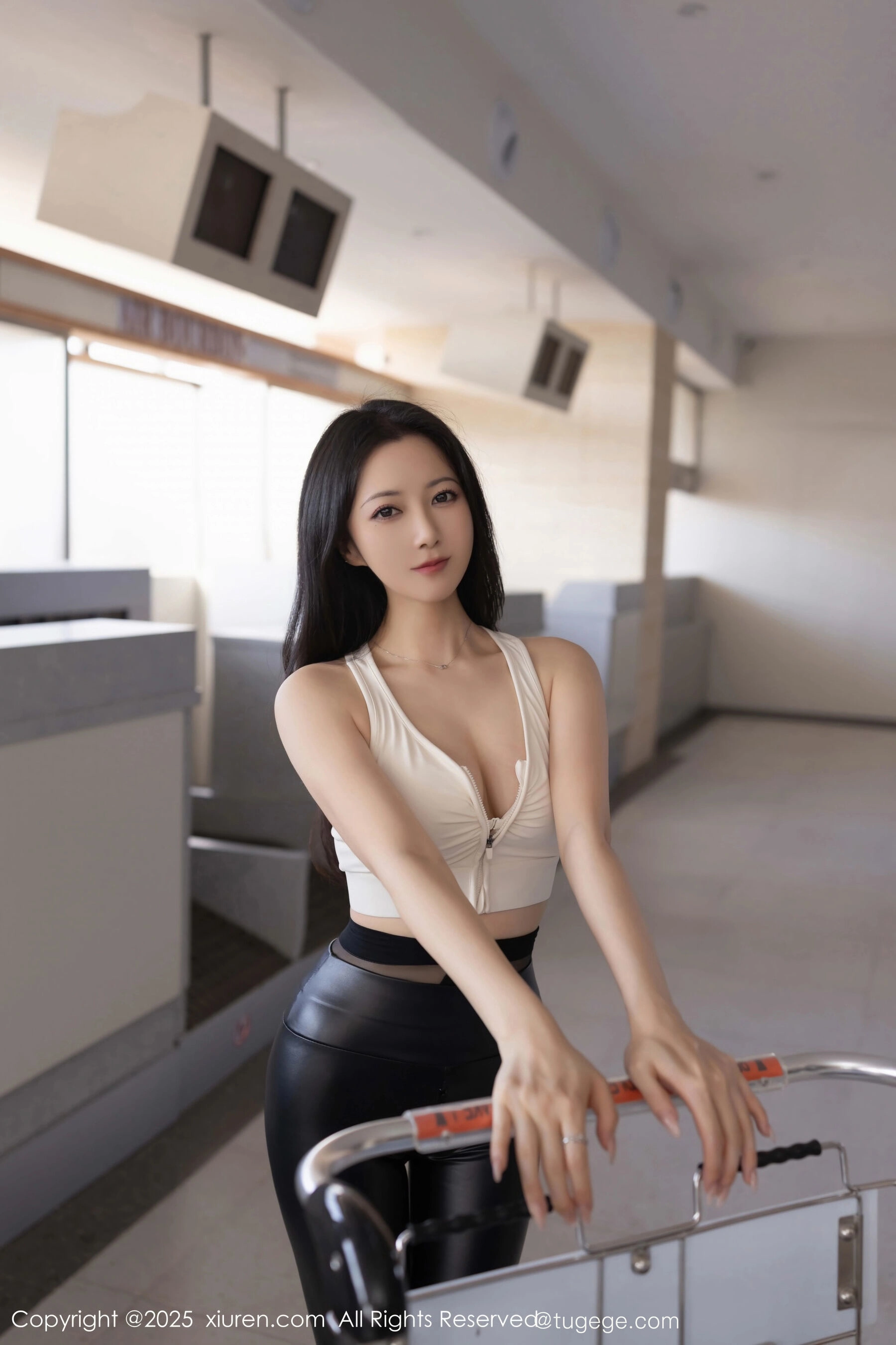  秀人网 鱼子酱Fish Vol.11021 [74P]第10张