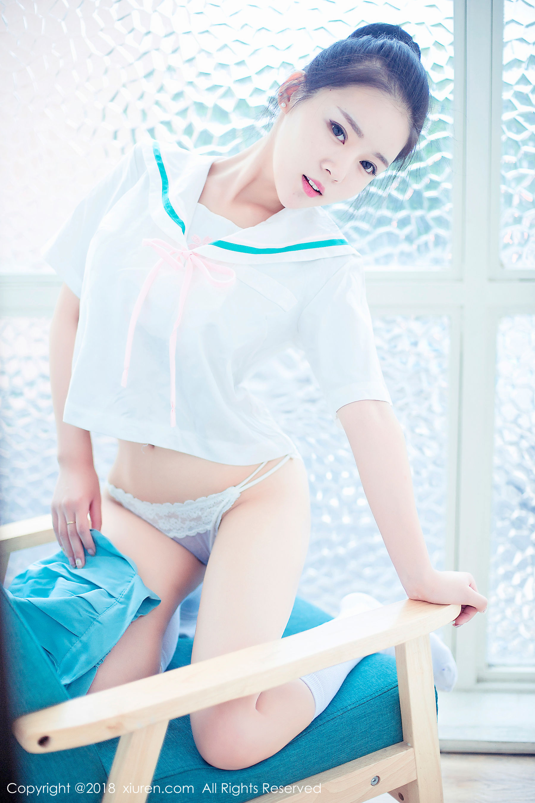  红气球《童颜巨乳稚气未脱小姑娘》 秀人 No.932第6张