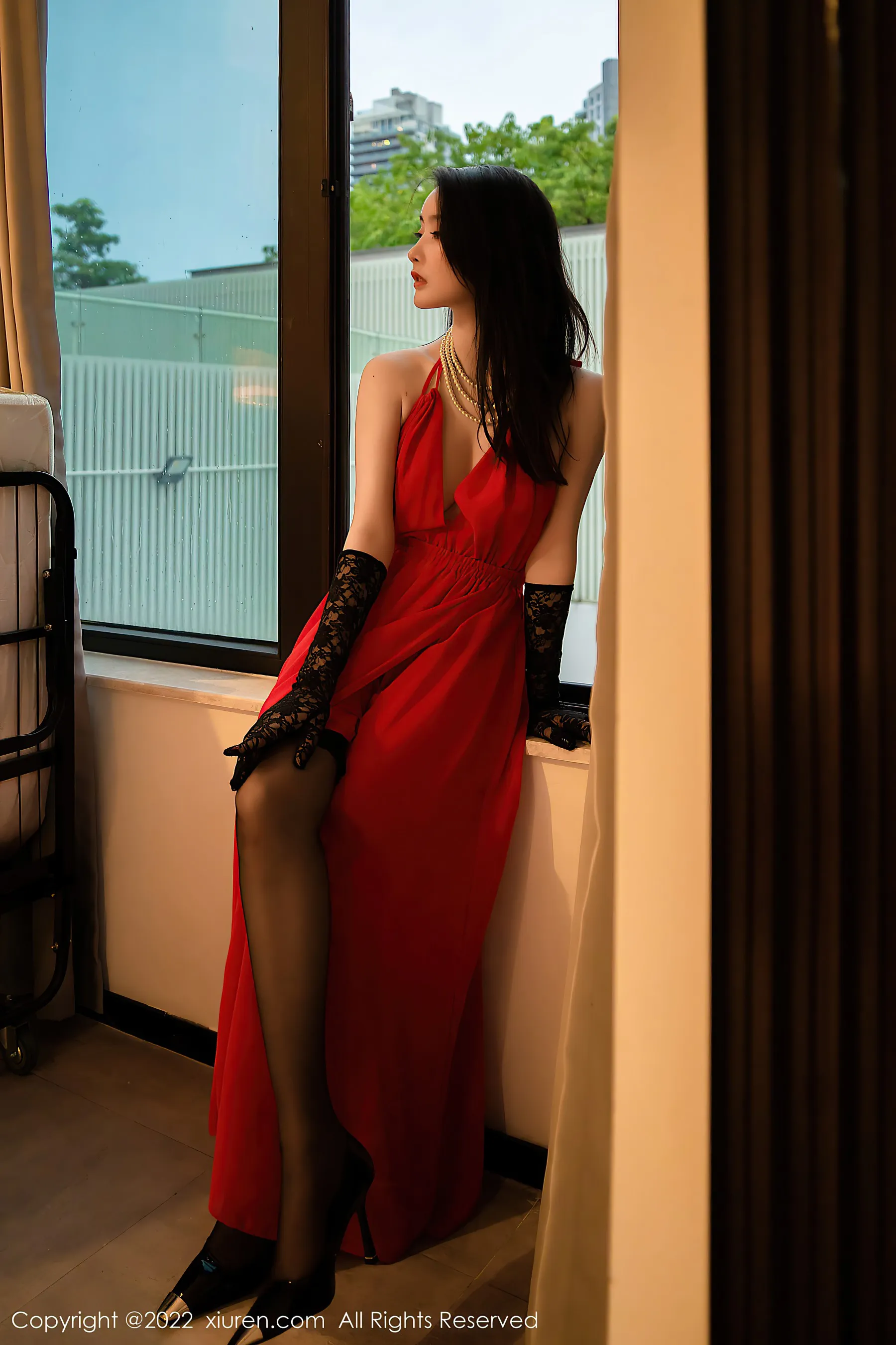  秀人网 No.4571 summer宝宝 长裙美腿黑丝第6张