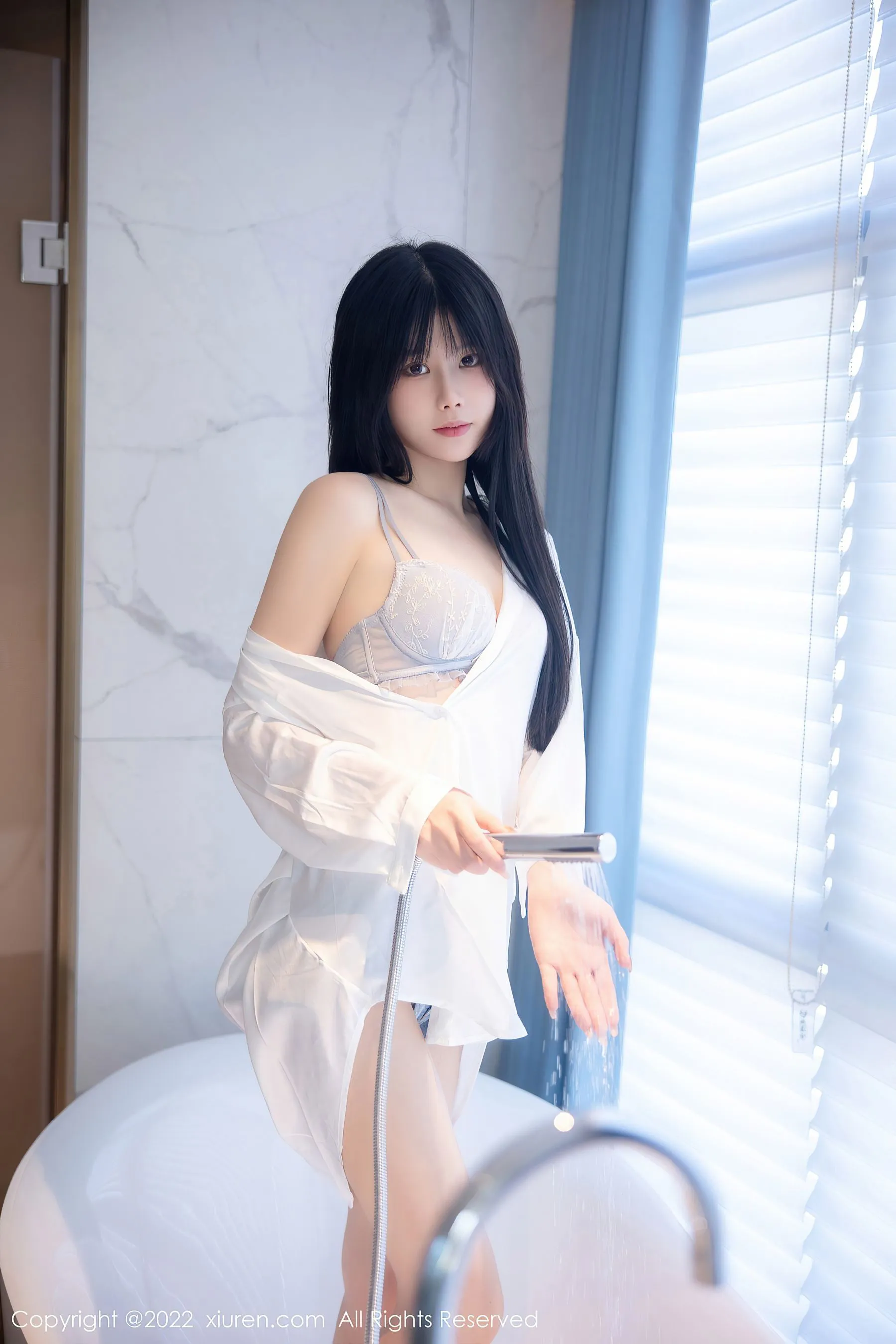  秀人网 No.5909 77qiqi 浴缸美腿第2张