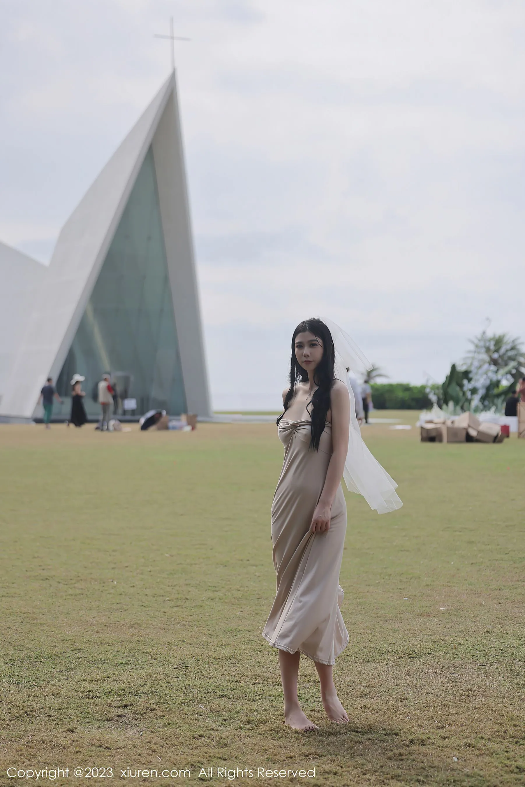  秀人网 No.6513 李雅柔182CM 万宁旅拍第17张