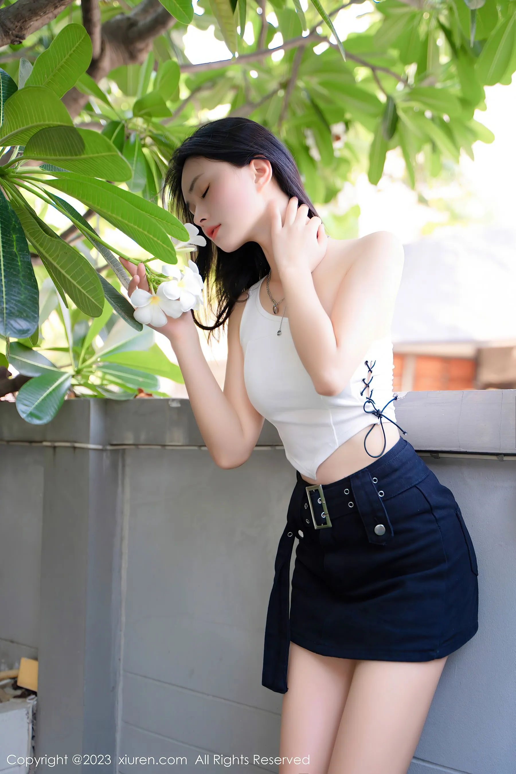  秀人网 No.6798 艾希儿 清爽美腿第15张