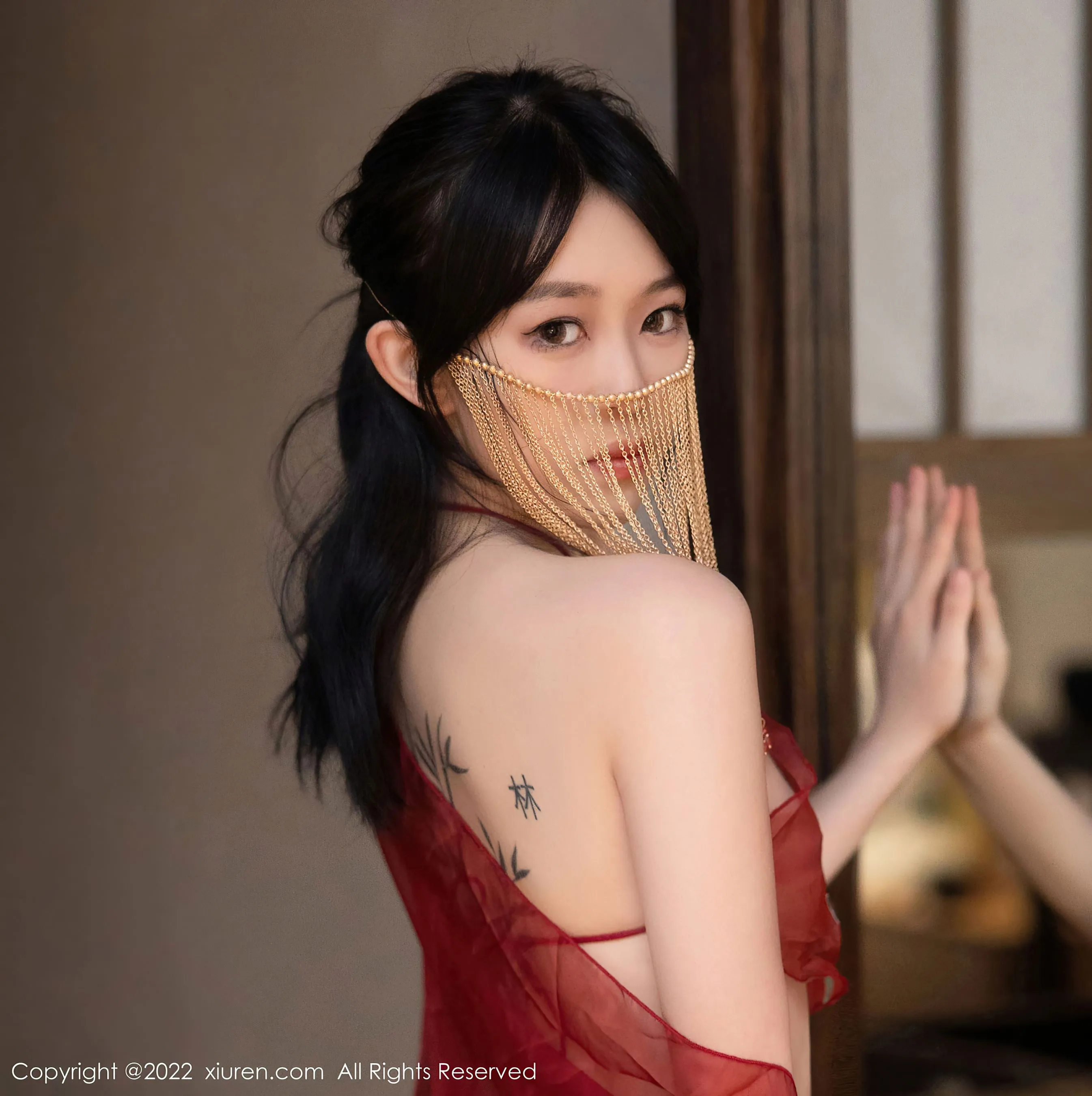  秀人网 No.5527 奶瓶. 大理旅拍第17张