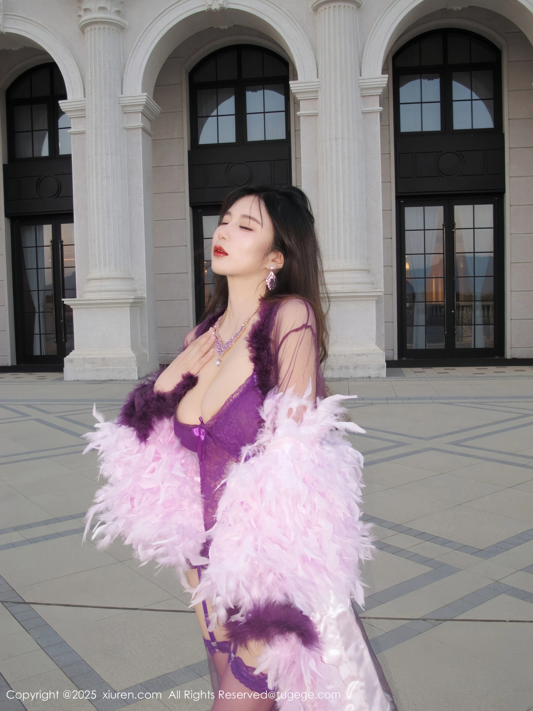  秀人网 小肉肉咪 Vol.11047 [72P]第1张