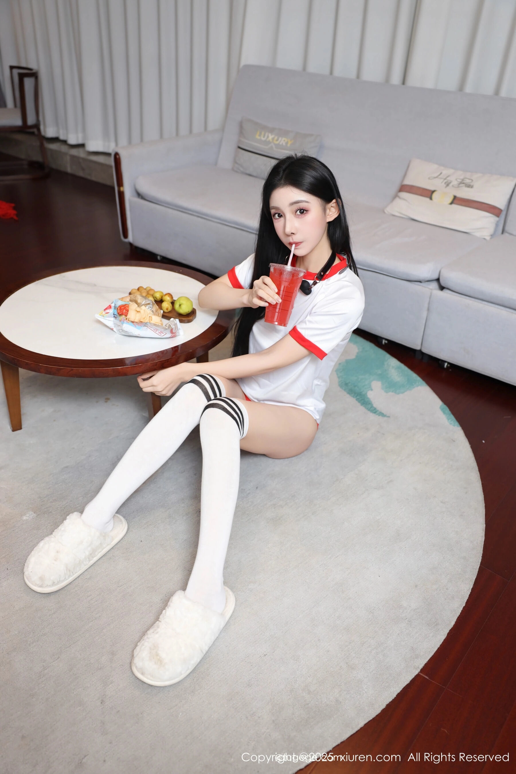  秀人网 许微微呀 Vol.11110 [86P]第5张