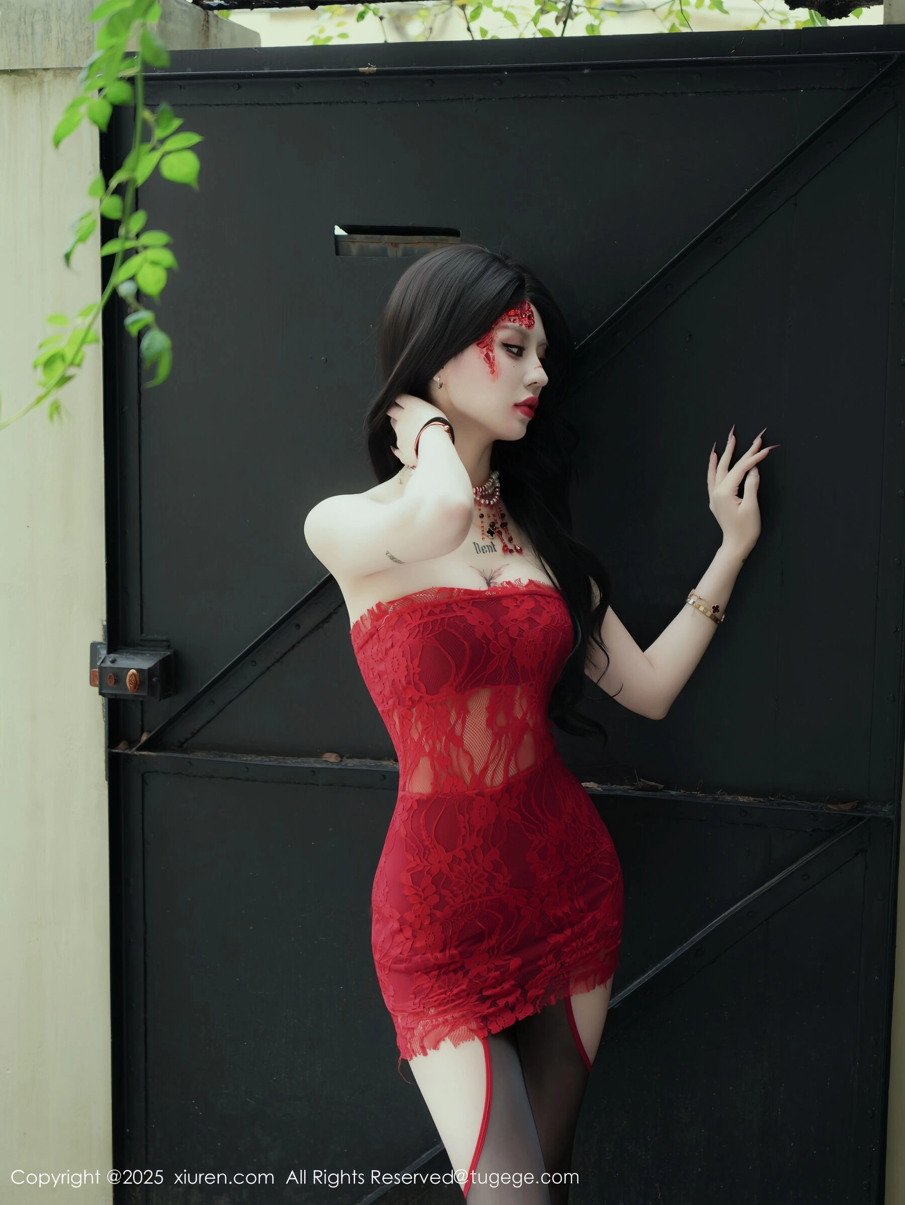  秀人网 四月月 Vol.11032 [85P]第5张