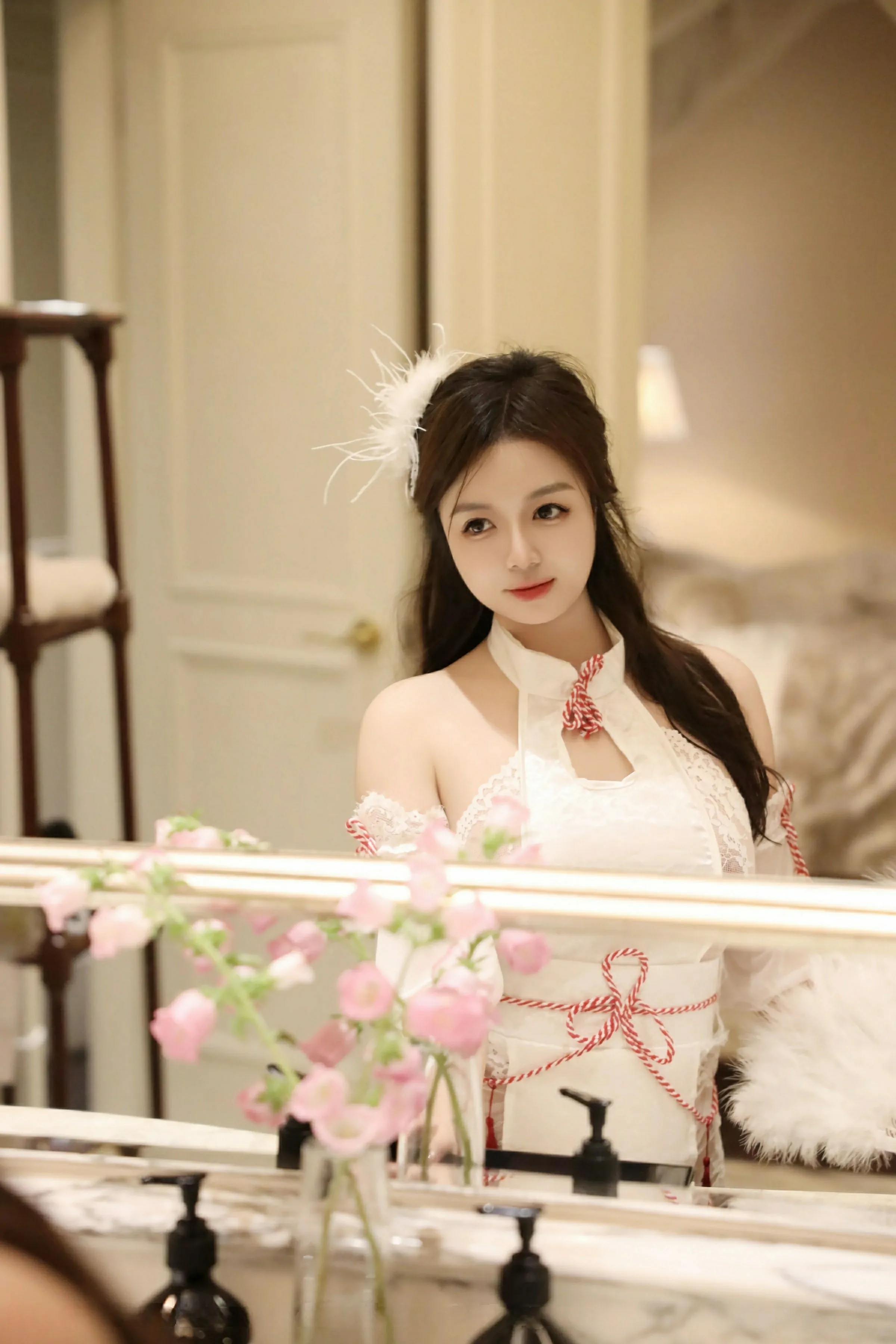  XiuRen 秀人 No.9698 沈思怡 [61P]第2张