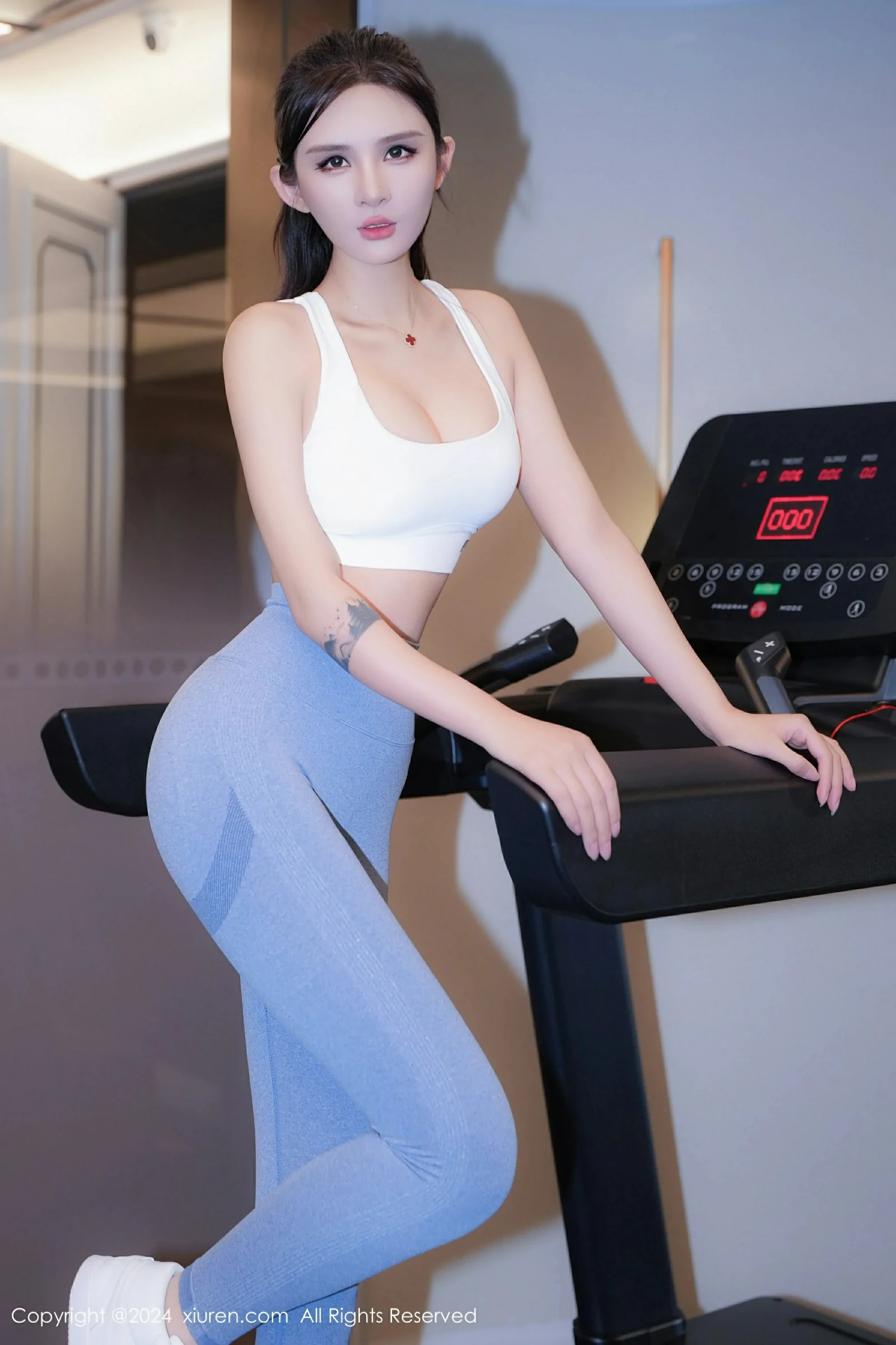  XiuRen 秀人 No.9407 Emily尹菲 [57P]第4张