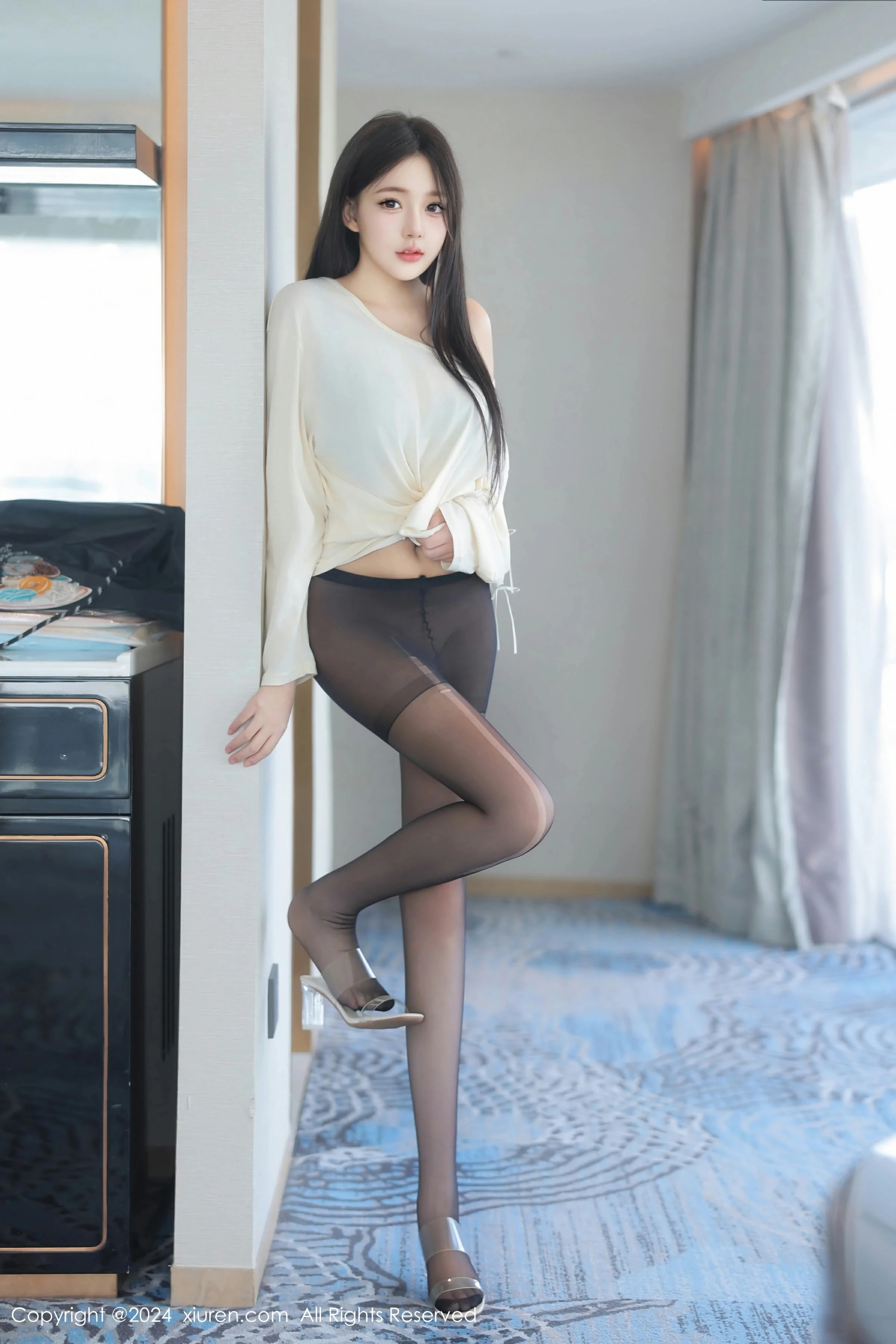  XiuRen 秀人 No.9089 柚柚小奶瓶 新人模特 [81P]第4张