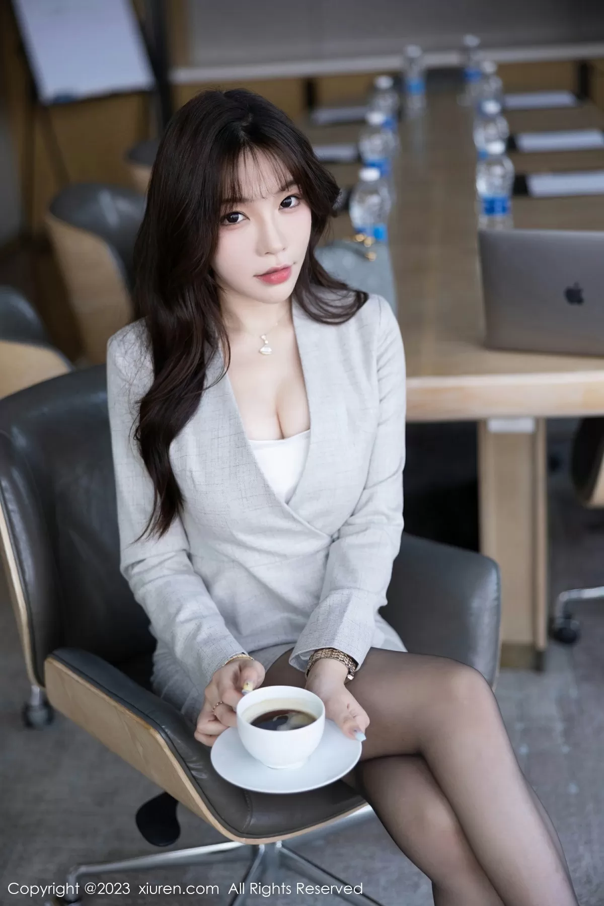  XiuRen 秀人 No.7577 徐莉芝Booty [102P]